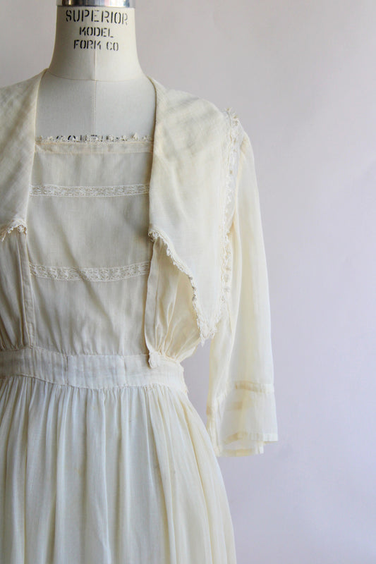 Antique Edwardian Cotton Dress in Pale Ivory