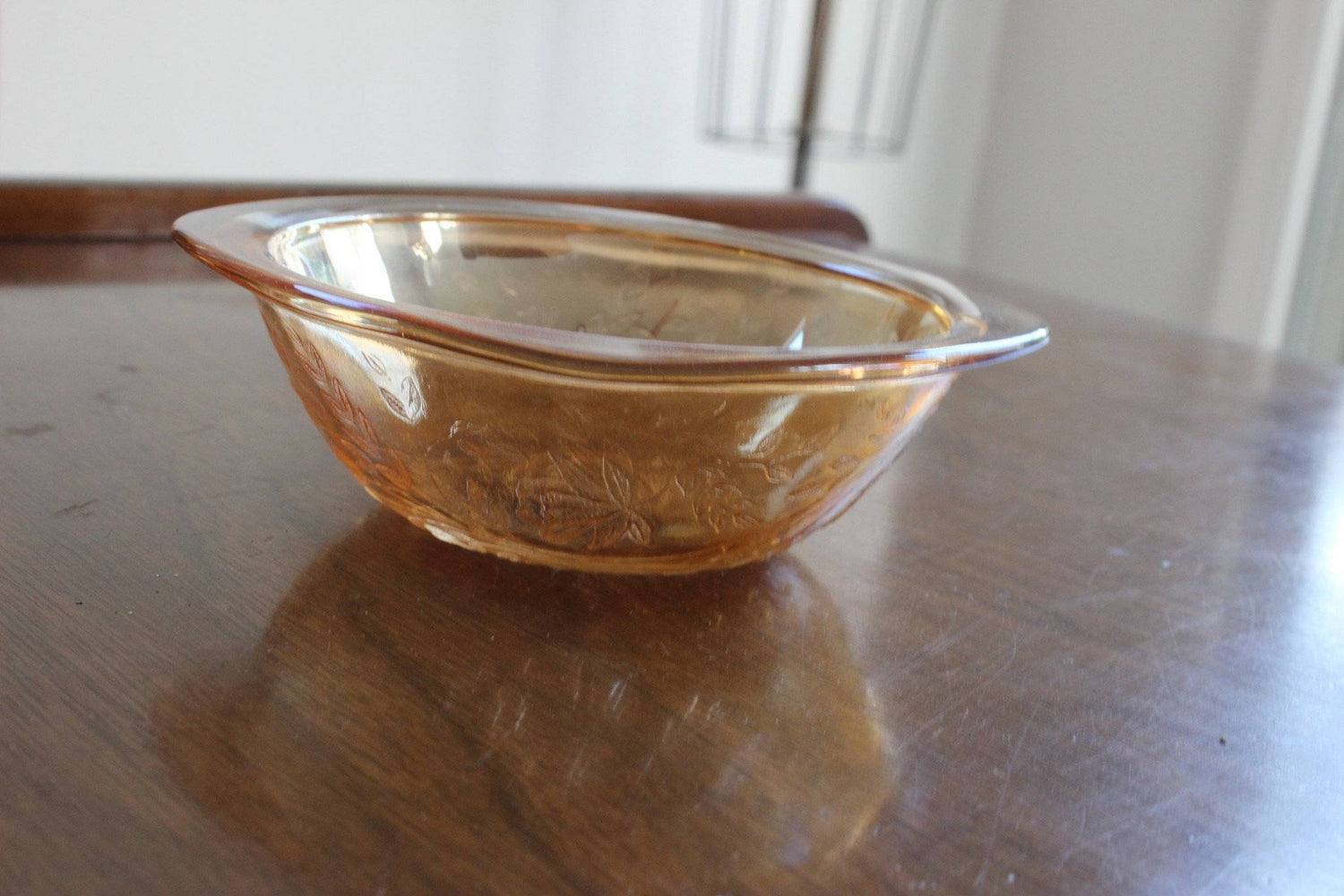 Vintage Carnival Glass Marigold Bowl-Mint Chips Vintage Home Goods-Carnival Glass Bowl,Collectible Glass,Marigold Carnival Glass,Vintage,Vintage Berry Bowl,Vintage Glass