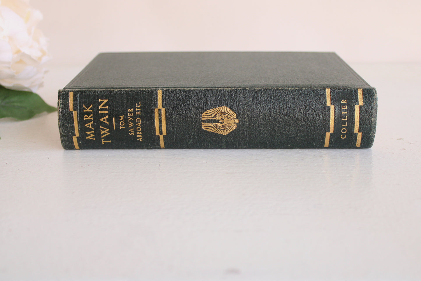 Vintage 1920s Mark Twain Book,  "Tom Sawyer Abroad, Tom Sawyer Detective And Other Stories"