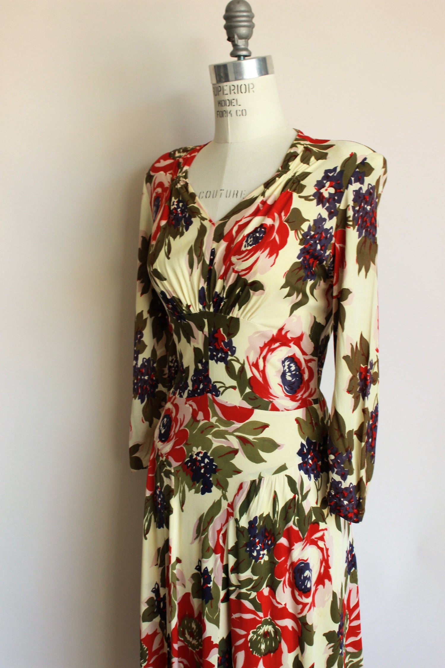 Vintage 1940s Nylon Floral Print Dress