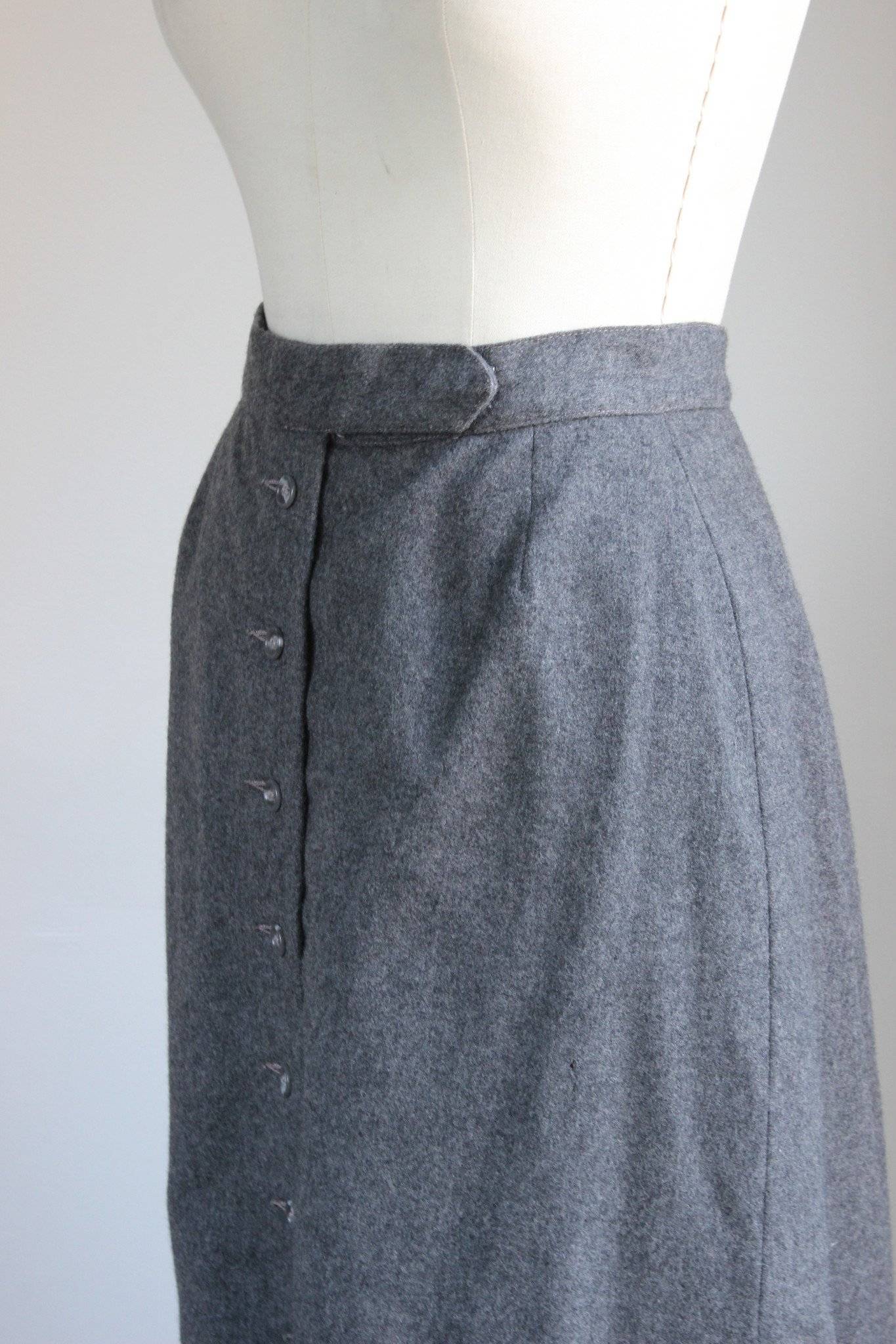 Vintage 1970s Grey Wool Skirt by Evan Picone-Toadstool Farm Vintage-1970s Skirt,70s,A Line,Evan Picone,Gray Skirt,Grey Wool,Vintage,Vintage Clothing,Vintage Day Wear,Work Wear