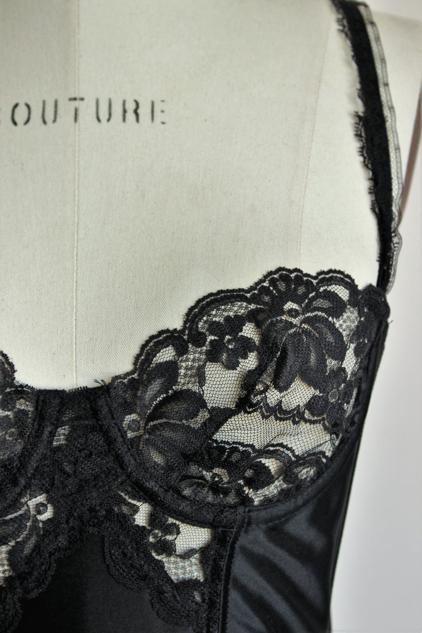 Vintage 1980s Victoria's Secret Bustier/corset