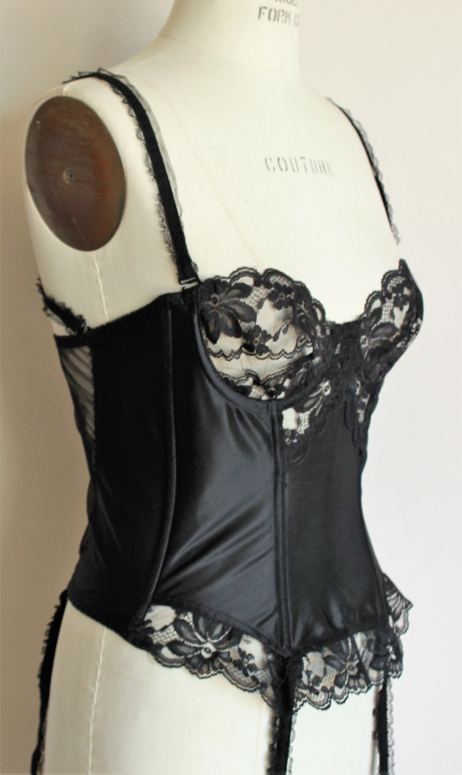 Top corsetto bustier in pizzo nero marrone chiaro di Victoria's Secret  vintage anni '80 medio -  Italia