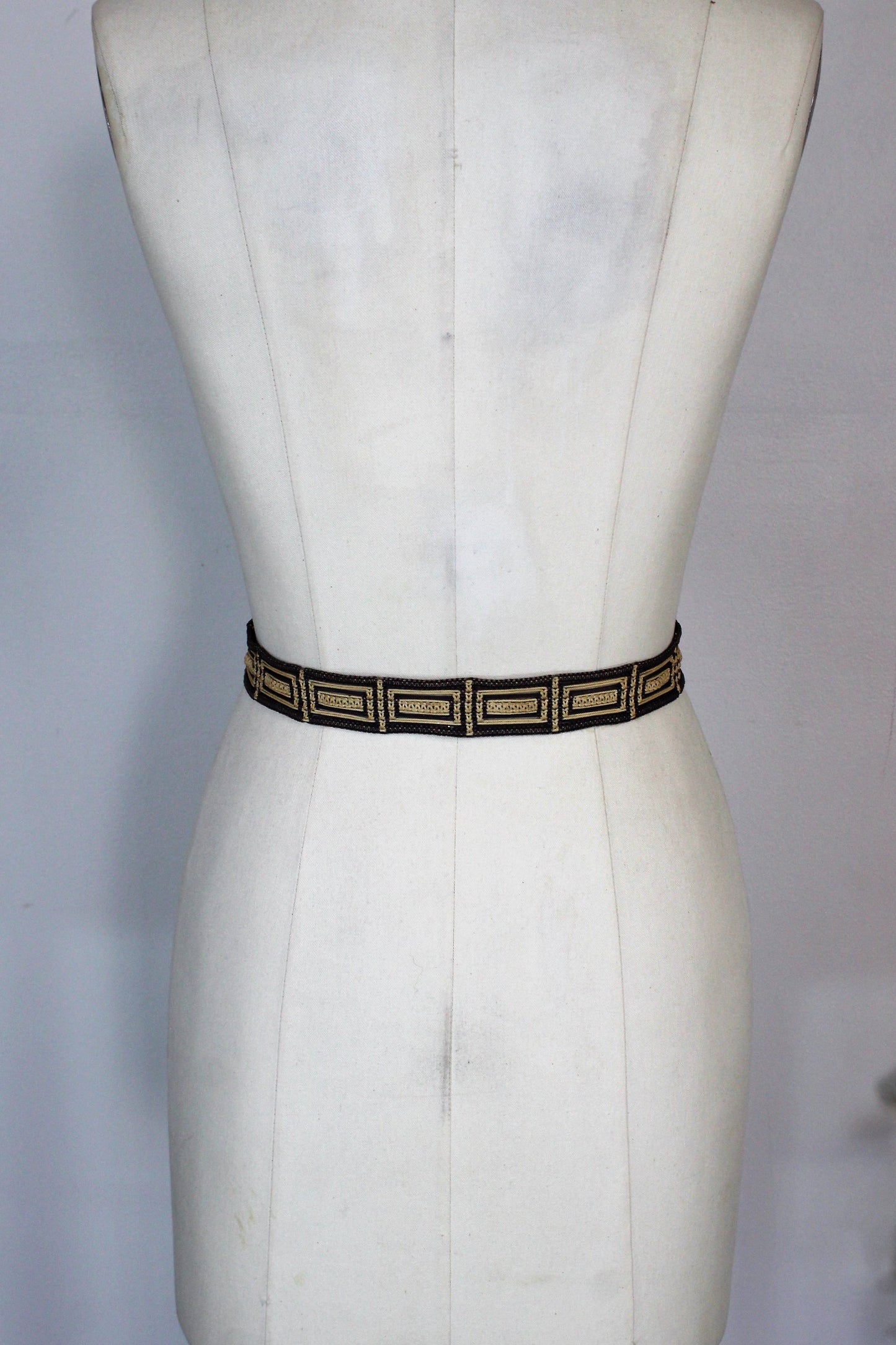 Vintage 1940s Belt In Woven Gray and Tan