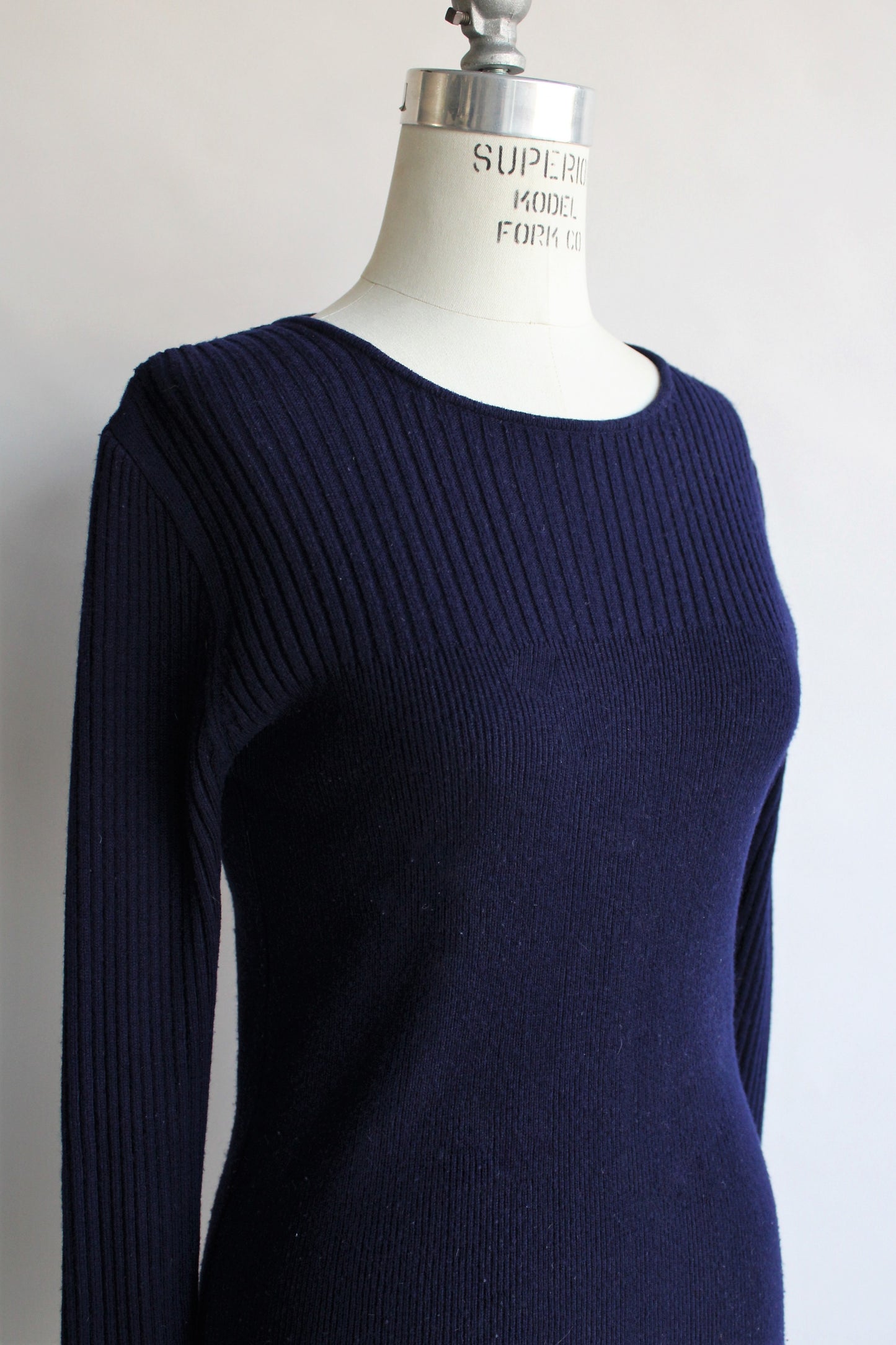 Vintage 1980s Navy Blue Sweater