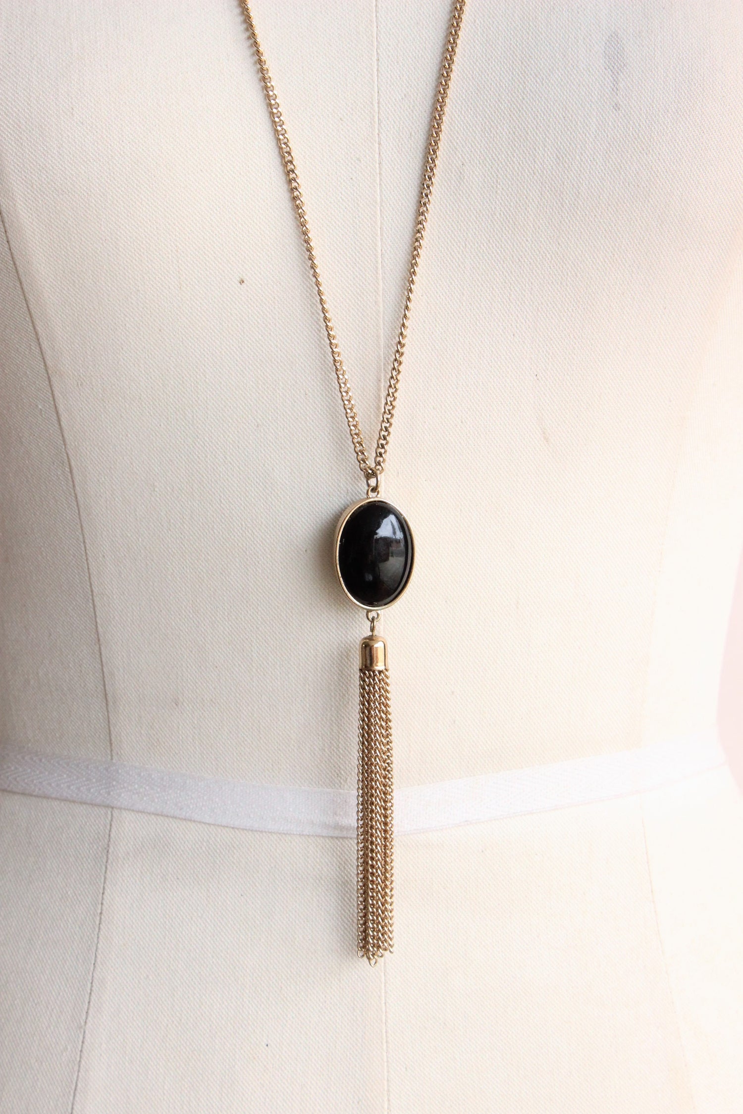 Vintage 1990s Necklace, Black Cabochon With Gold Chain Tassel