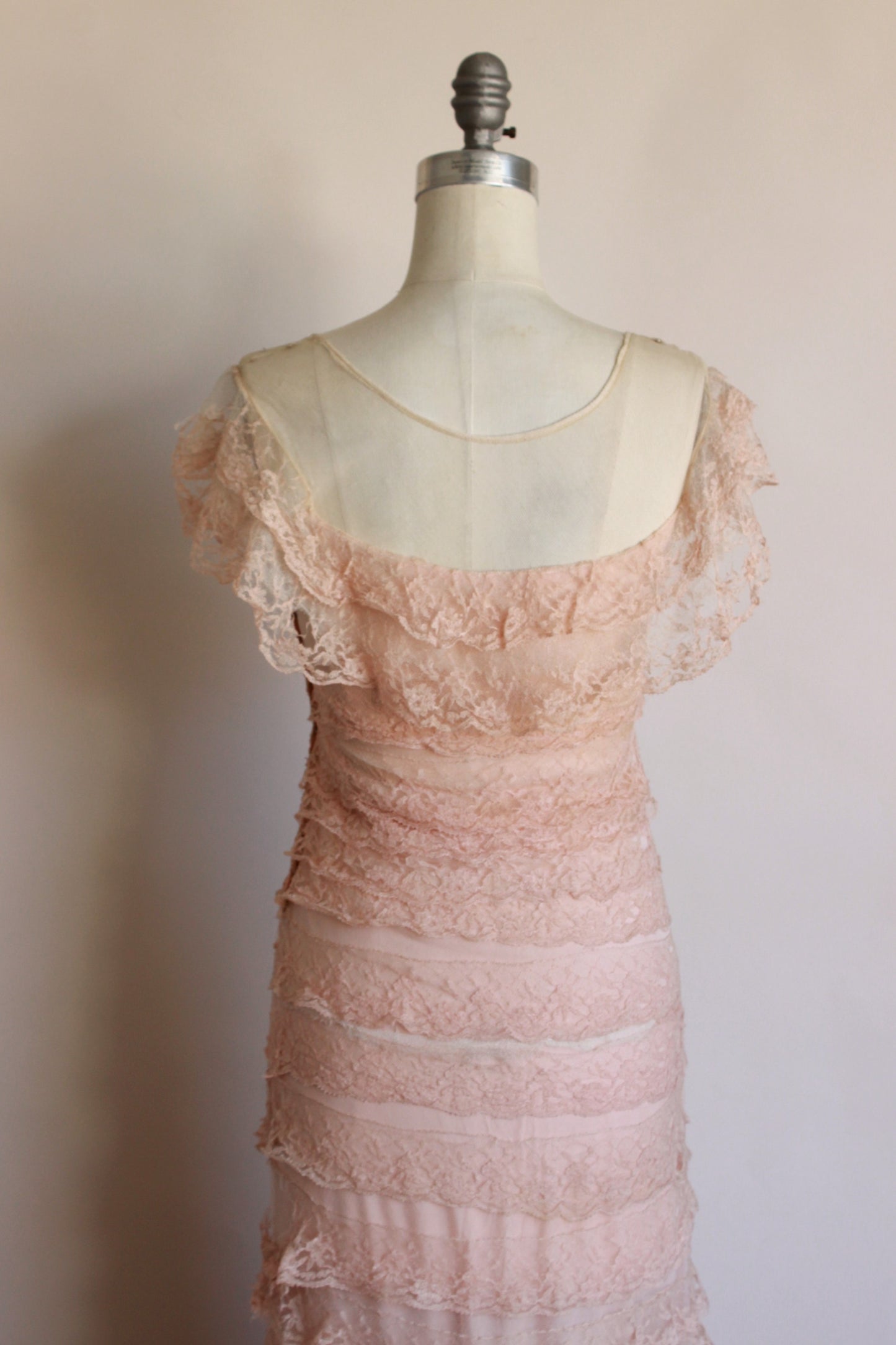 Vintage 1930s Blush Pink Lace Formal Dress