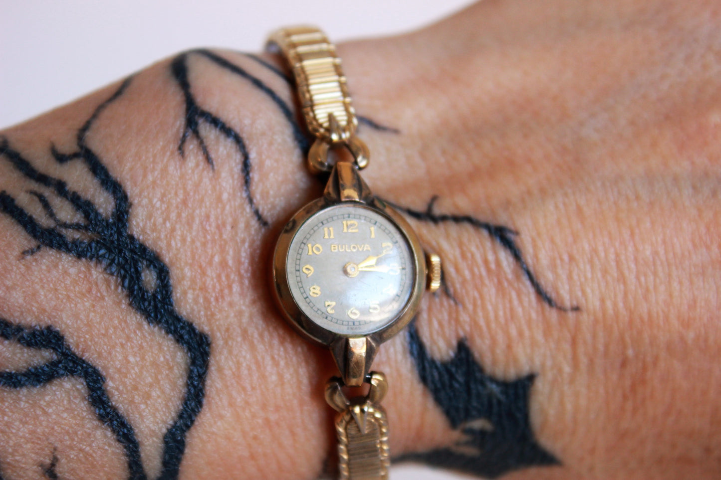 Vintage 1940s Bulova Ladies Wrist Watch
