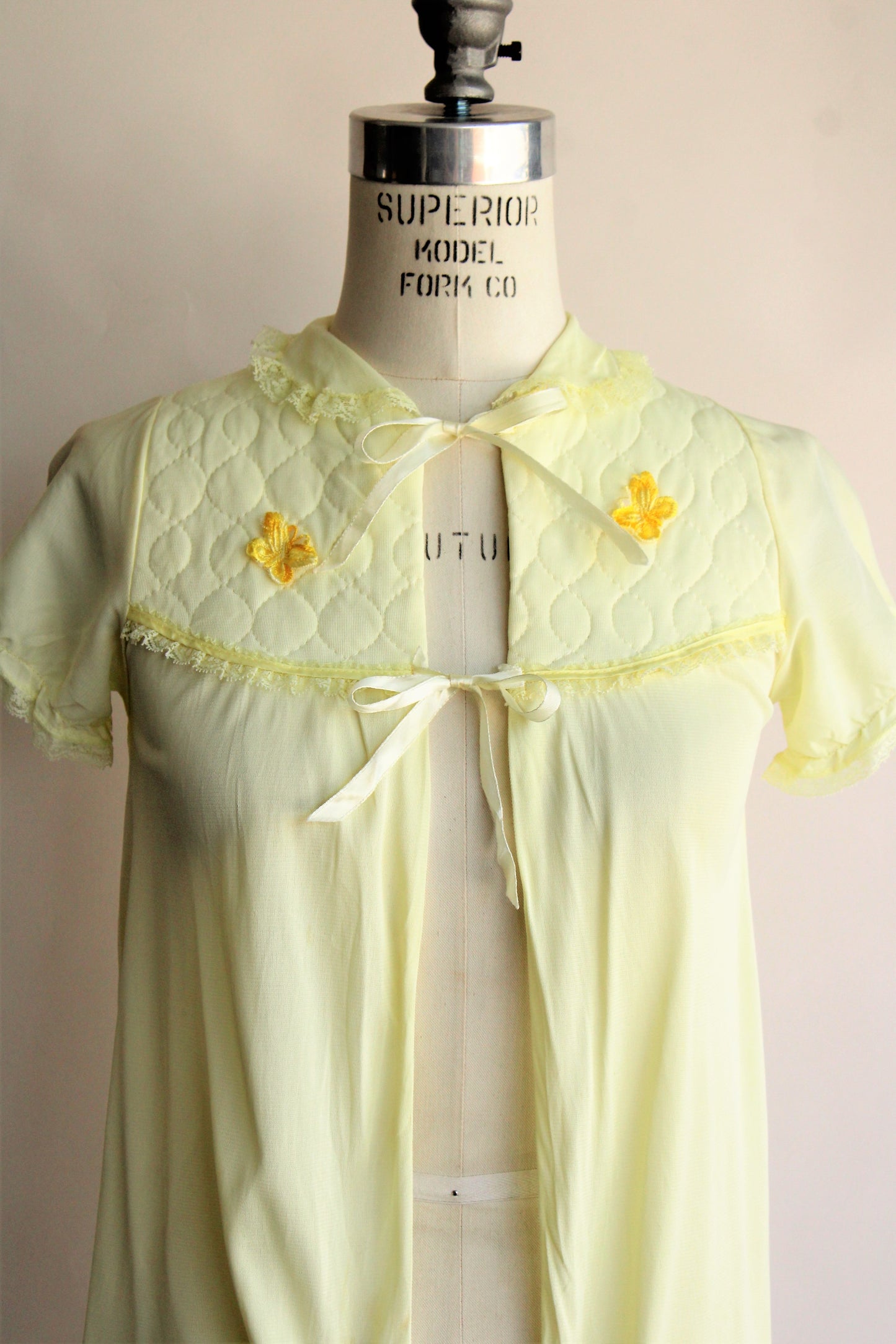 Vintage 1960s Yellow Nylon Bed Jacket with Butterflies