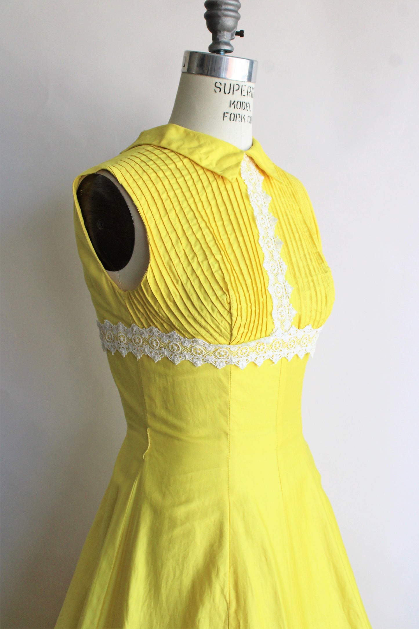 Vintage 1960s Yellow Cotton Dress with White Lace Trim by Teena Paige
