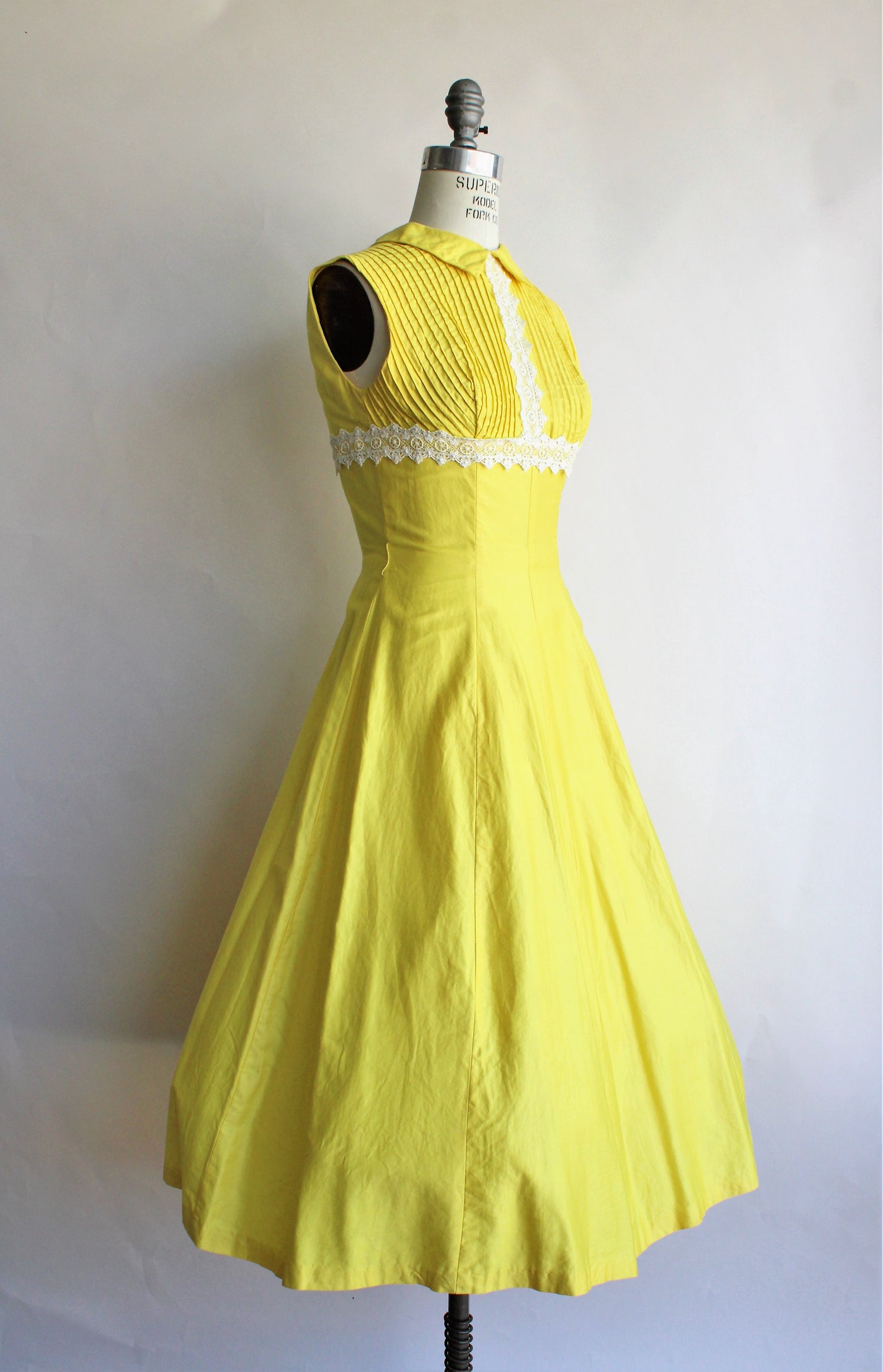 Vintage 1960s Yellow Cotton Dress with White Lace Trim by Teena Paige