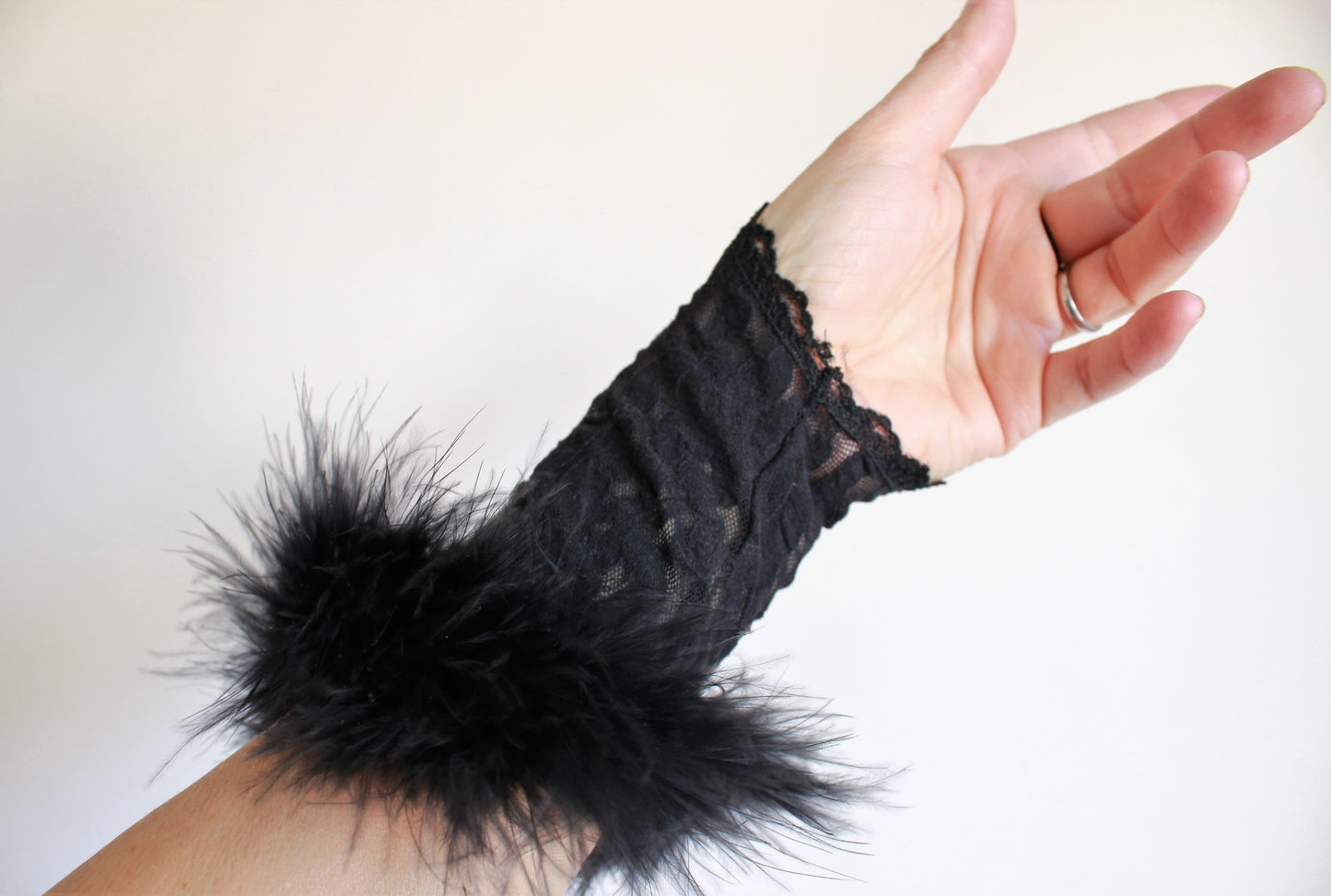 Vintage 1980s Lace and Feather Fingerless Gloves
