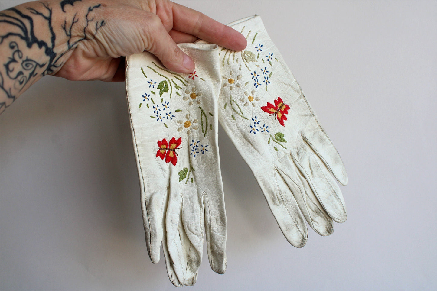 Vintage Butterfly Embroidered Leather Gloves