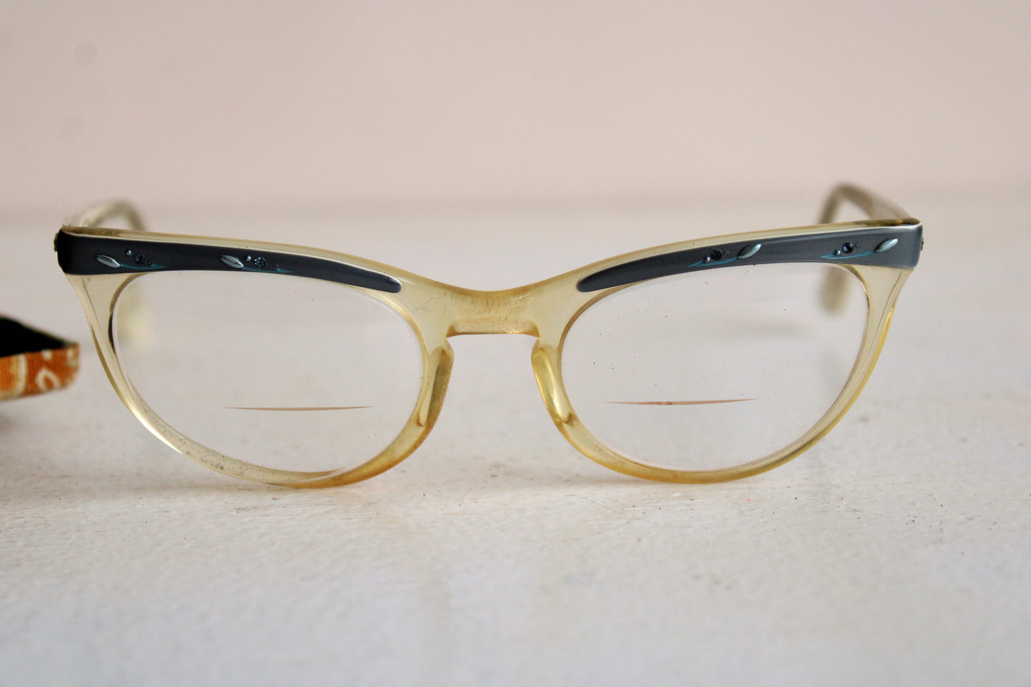 Vintage 1950s Cat Eye Glasses With Case