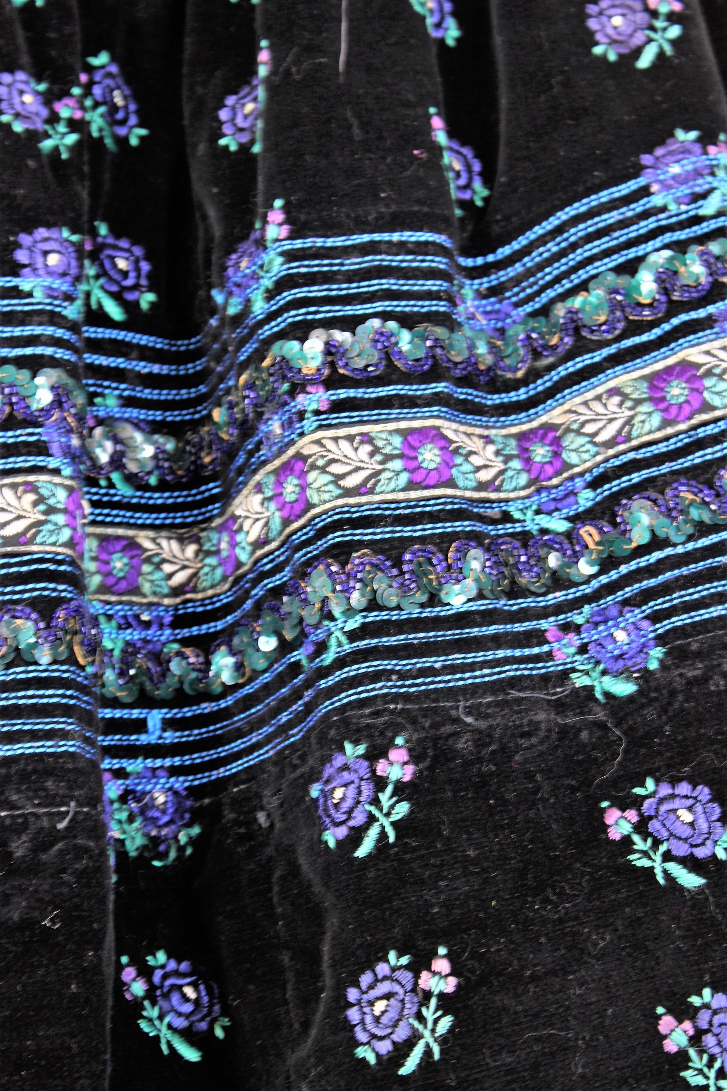 Vintage 1950s Black Velvet Full Skirt With Purple Flower Embroidery and Sequin Trim