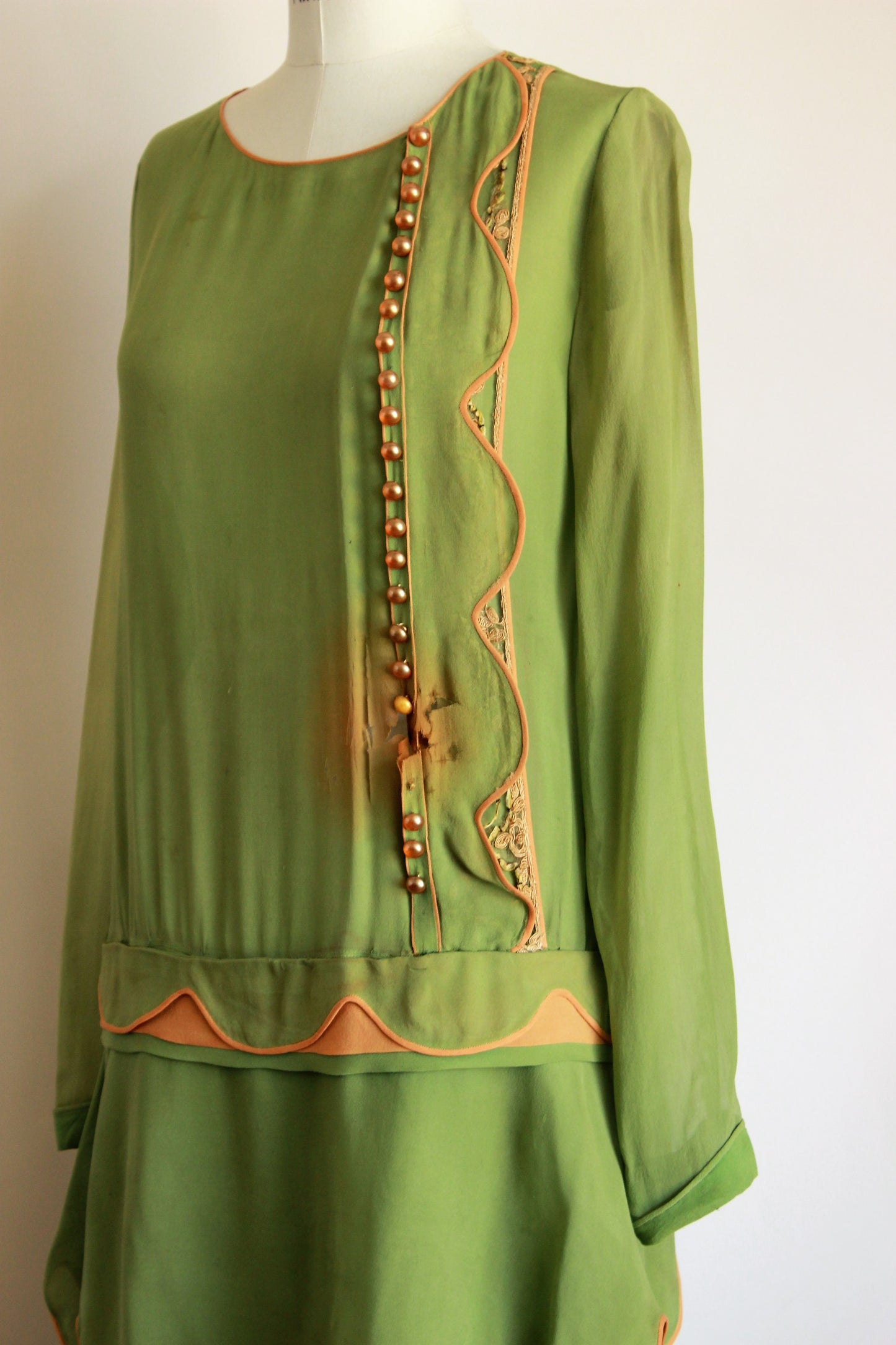 Vintage 1920's Green Silk Chifon Dress