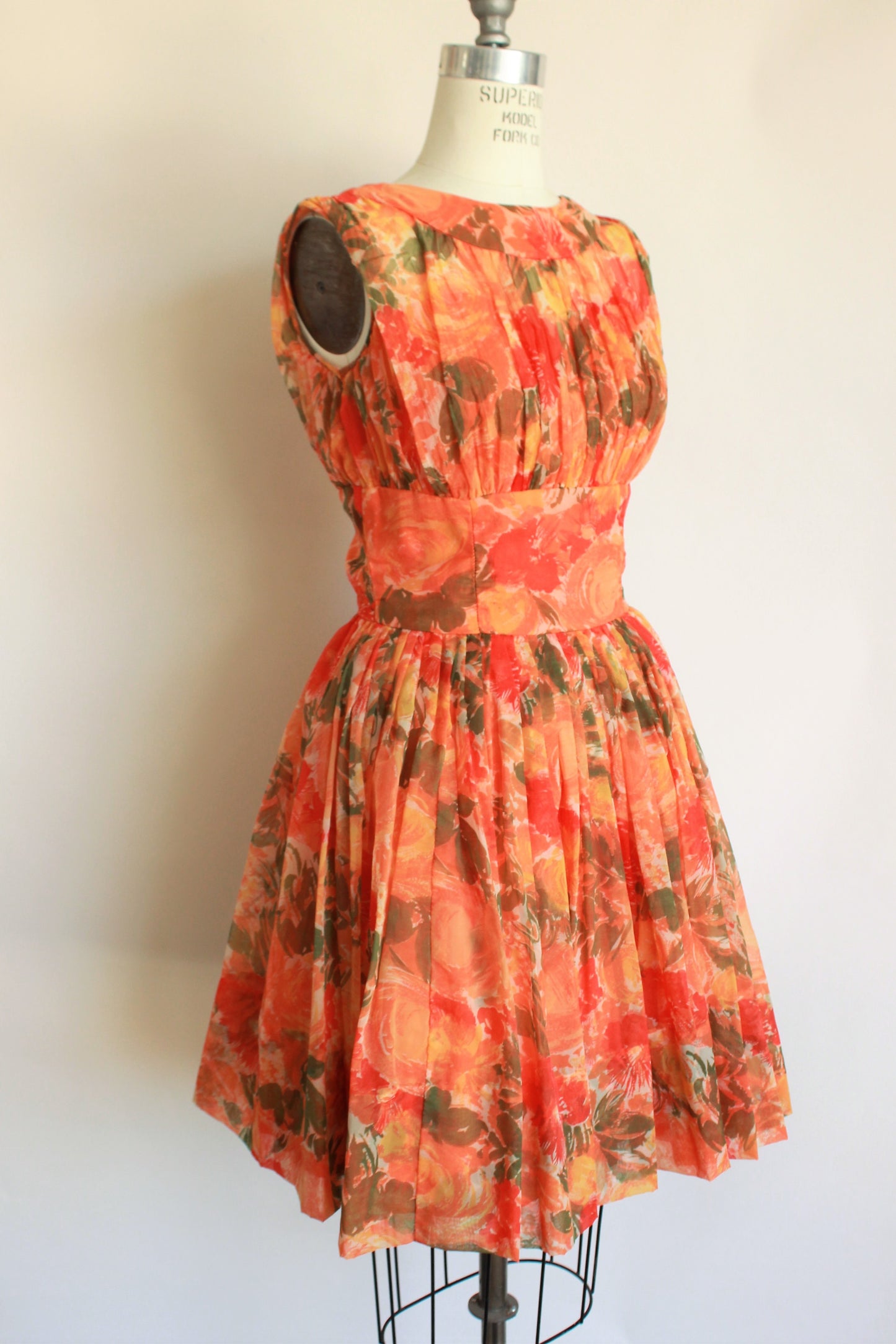 Vintage 1950s 1960s Orange Floral Print Dress