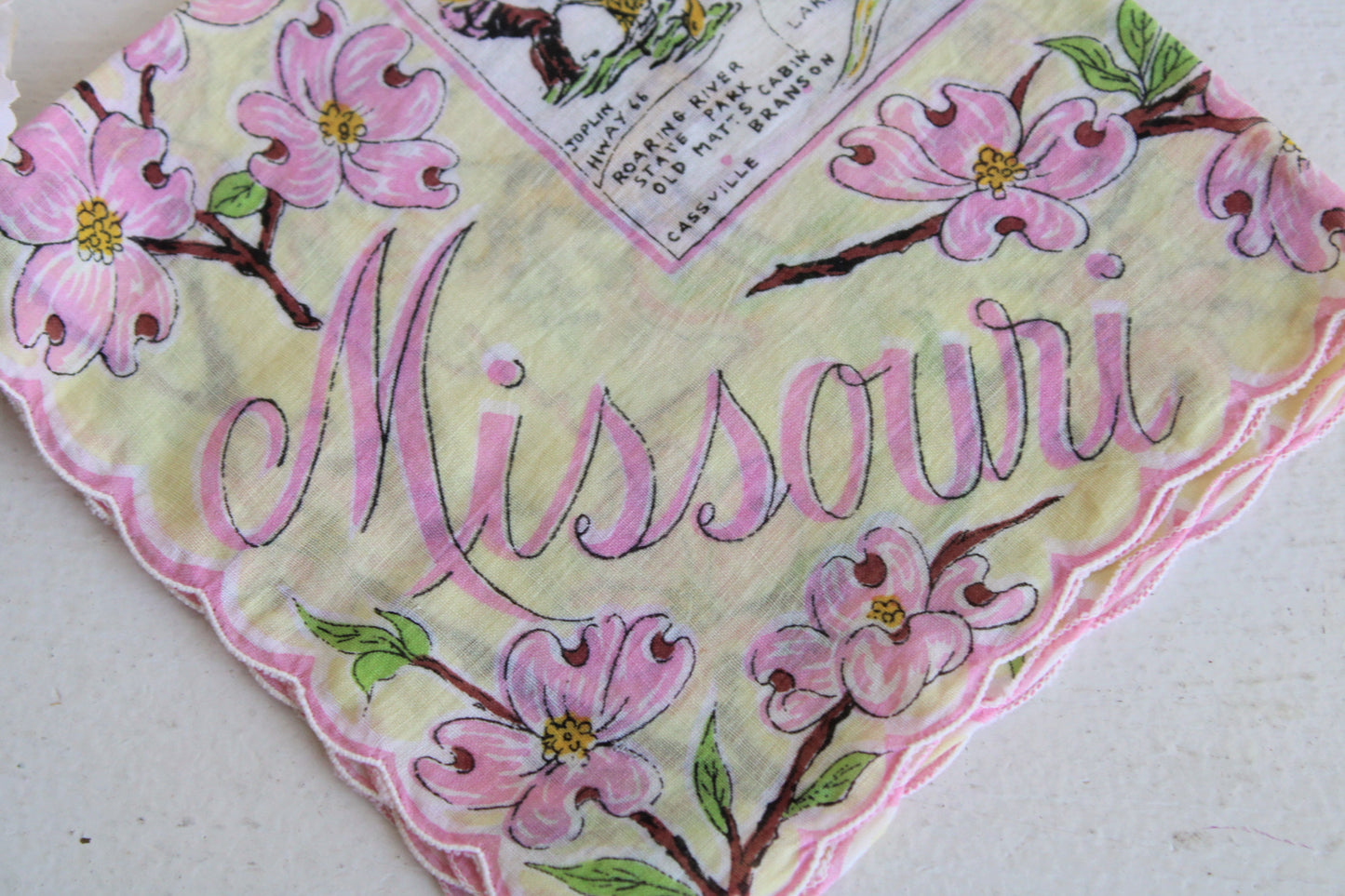 Vintage Souvenir Missouri Handkerchief in Pink and Yellow