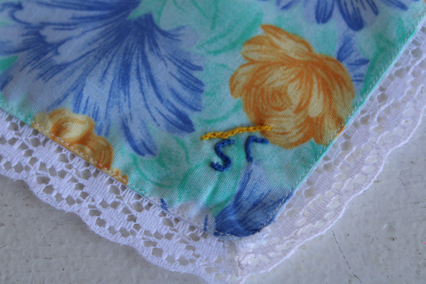 Vintage 1980s Floral Print Handkerchief