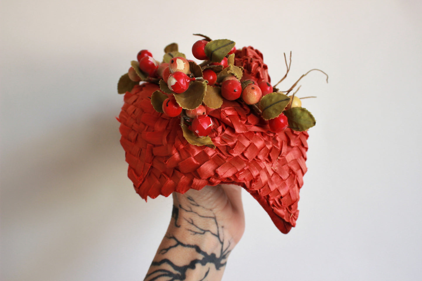 Vintage 1940s Curvette Hat in Red Straw with Berries and Flowers