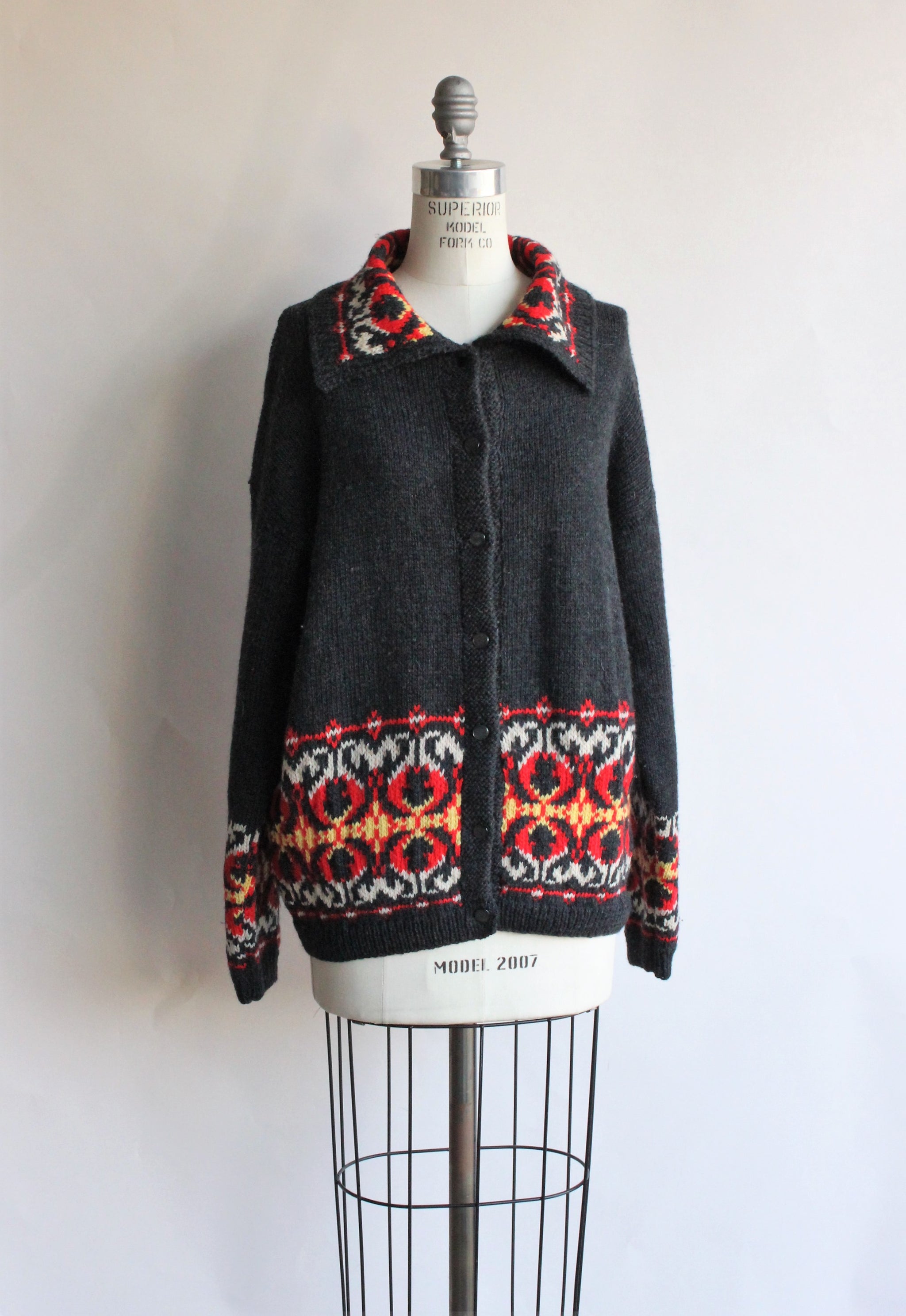 Vintage 1950s ish Nordic Sweater in Gray with Red and Yellow ...