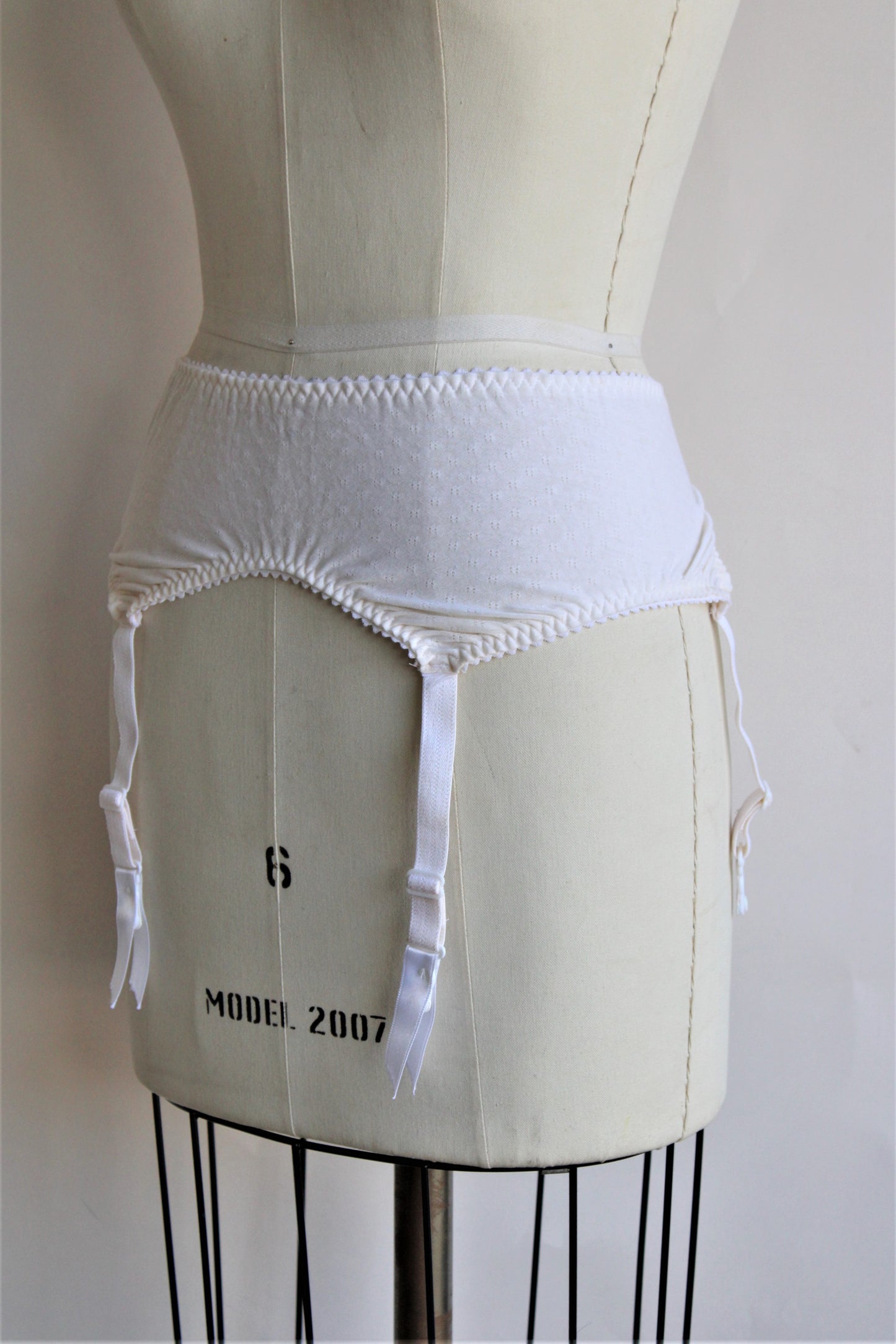 Vintage 1990s White Cotton Garter Belt