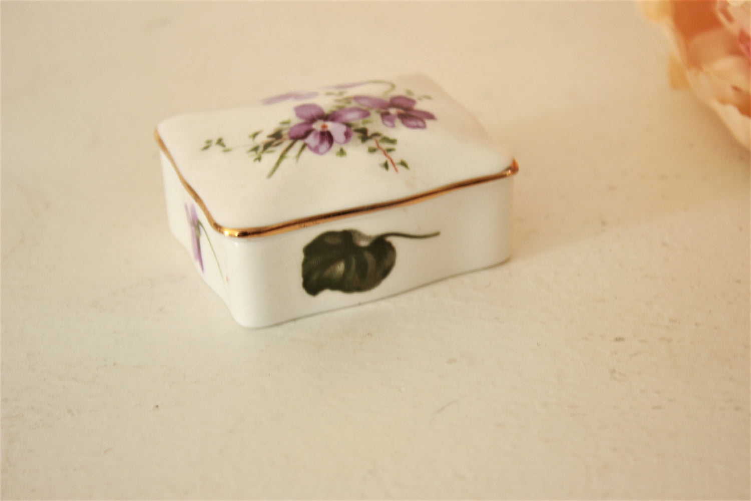 Vintage Victorian Violets Trinket Box