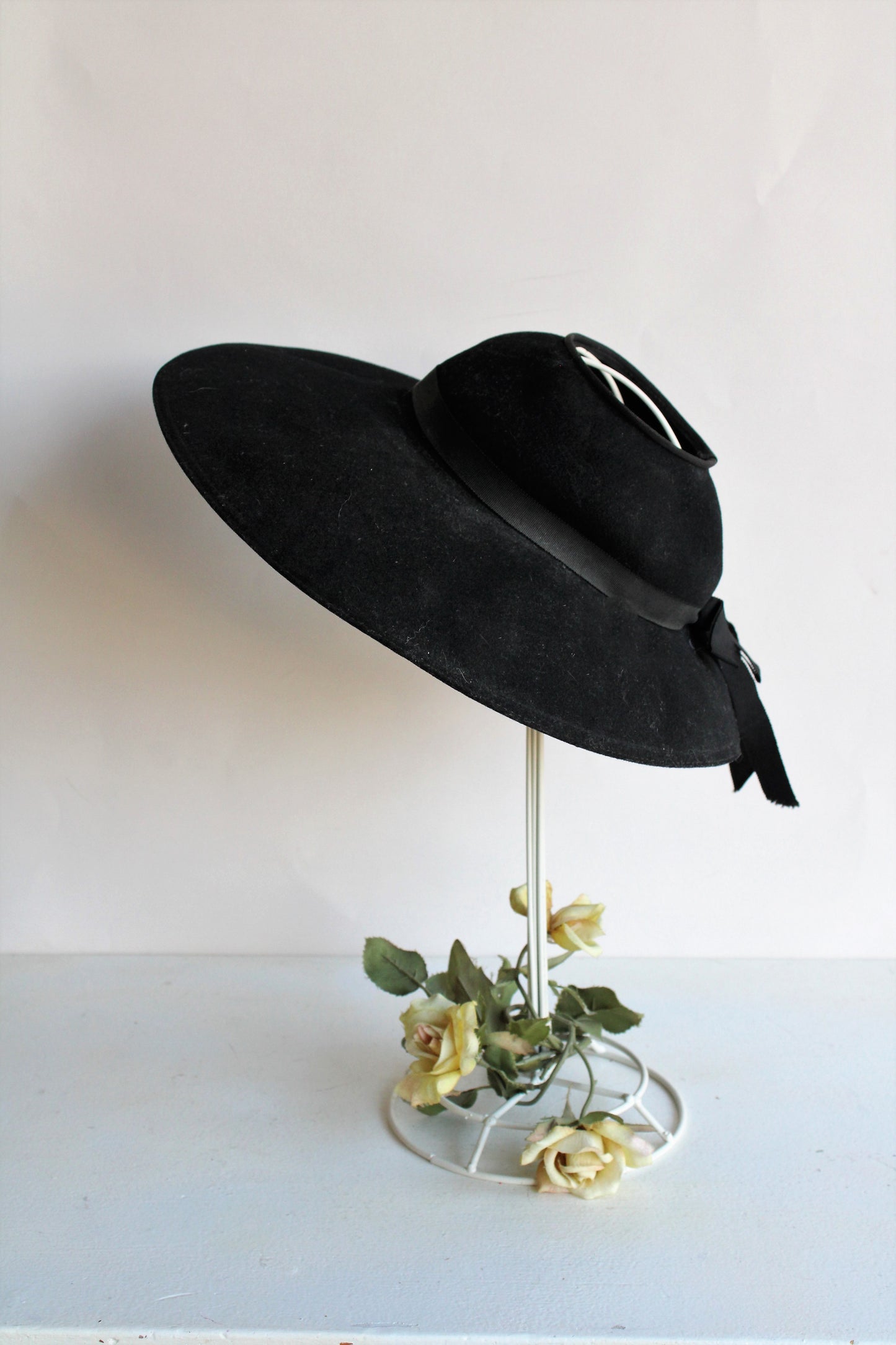 Vintage 1940s 1950s Wide Brimmed Black Hat with Open Crown by Merrimac