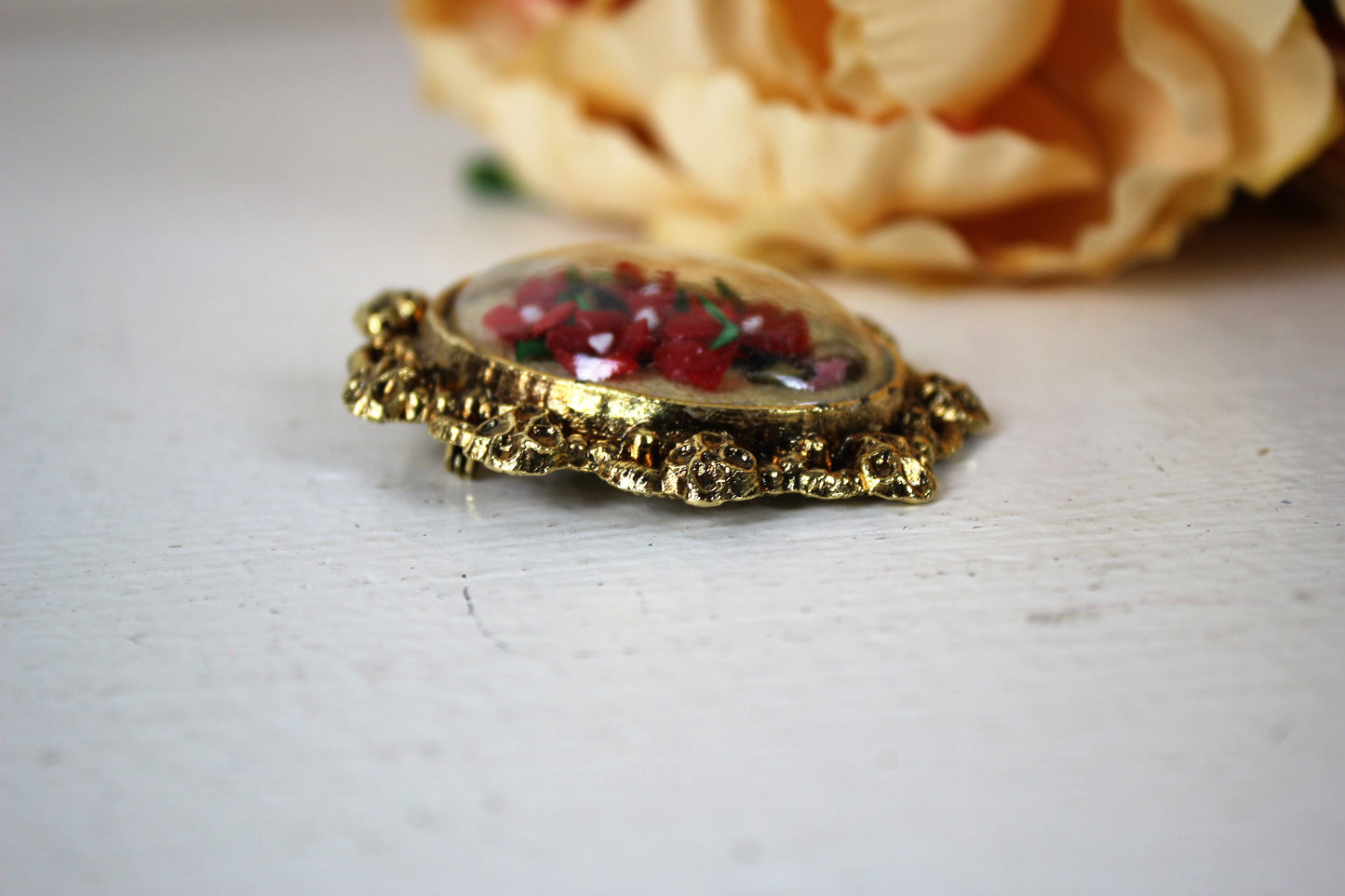 Vintage Antiqued Gold Tone Wreath with Floral Spray Brooch