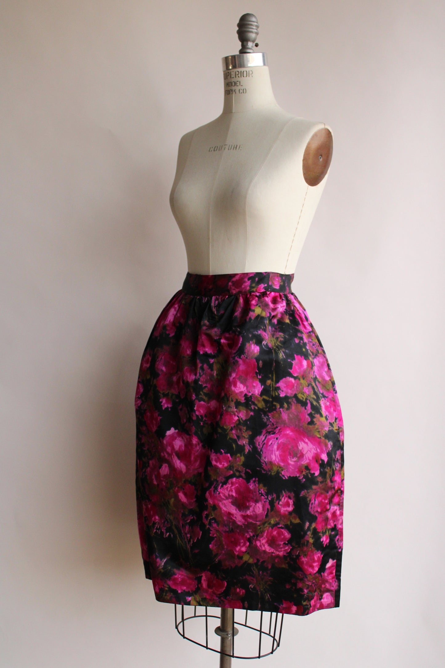 Vintage 1960s Purple Floral Skirt
