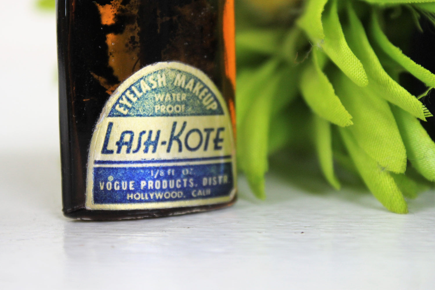 Vintage 1950s Cosmetic Bottle of Lash Kote