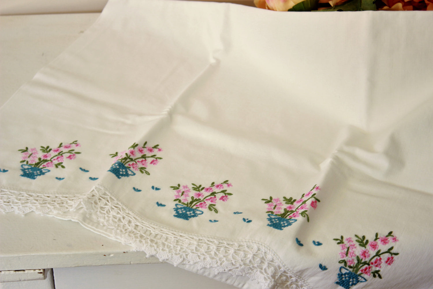 Vintage 1950s 1960s Pillow Case with Crossstitch Flowers
