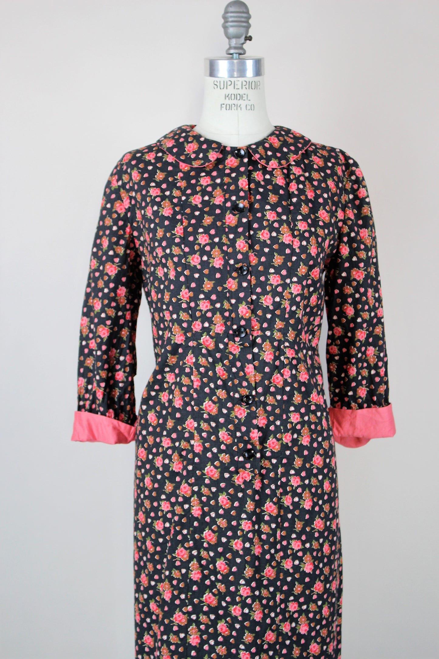 Vintage 1960s 1970s Maxidress With Peter Pan Collar – Toadstool Farm ...