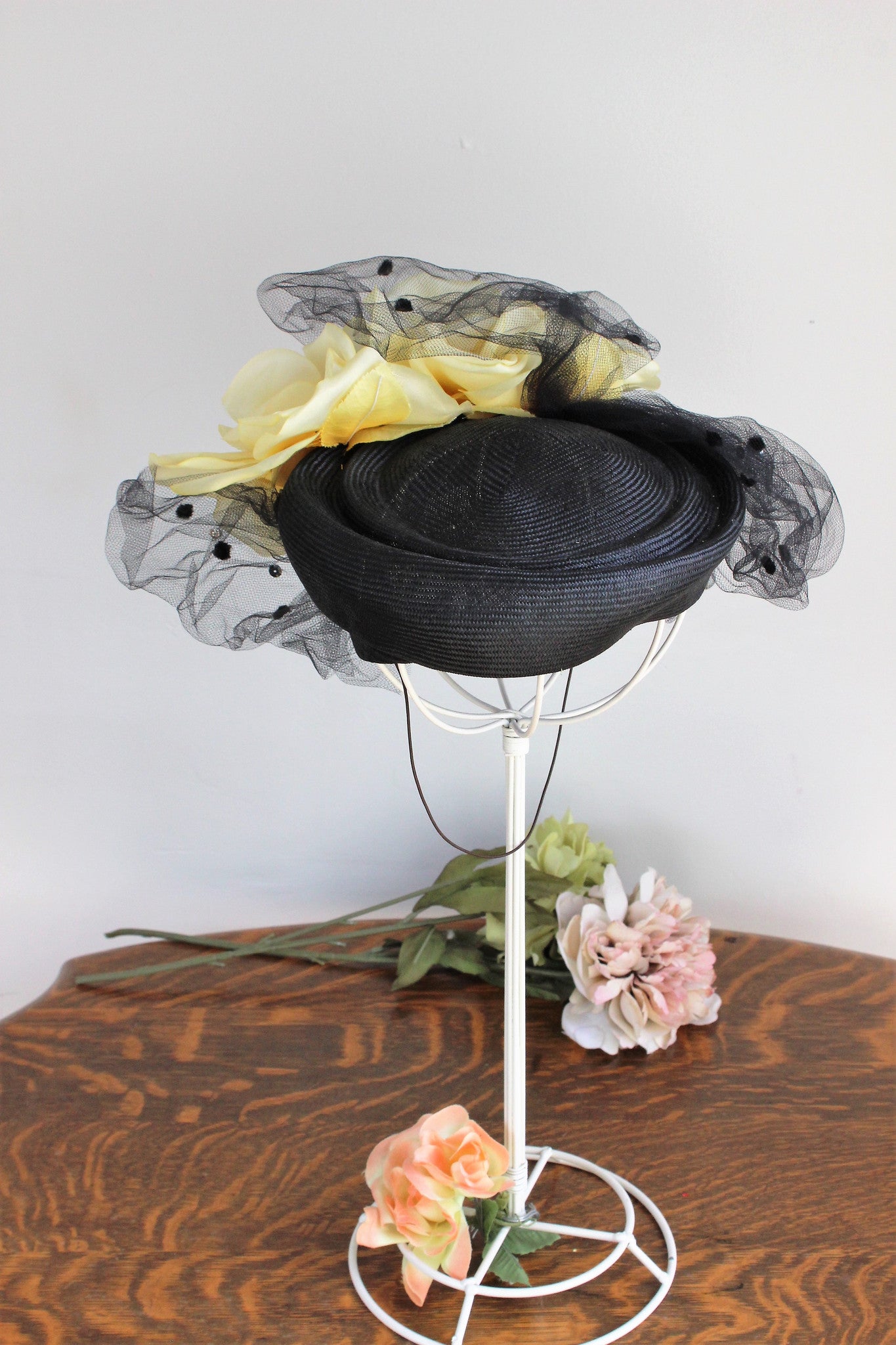 Vintage 1980s Black Straw Fascinator Hat With Birdcage Veil Silk Flowers