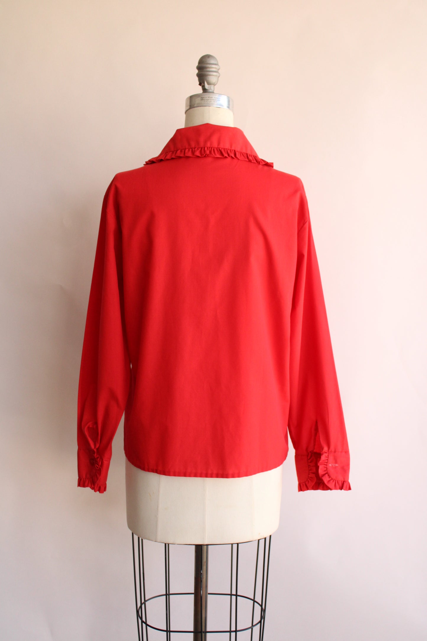 Vintage 1970s Lady Marlboro Red Button Up Shirt with Ruffled Collar