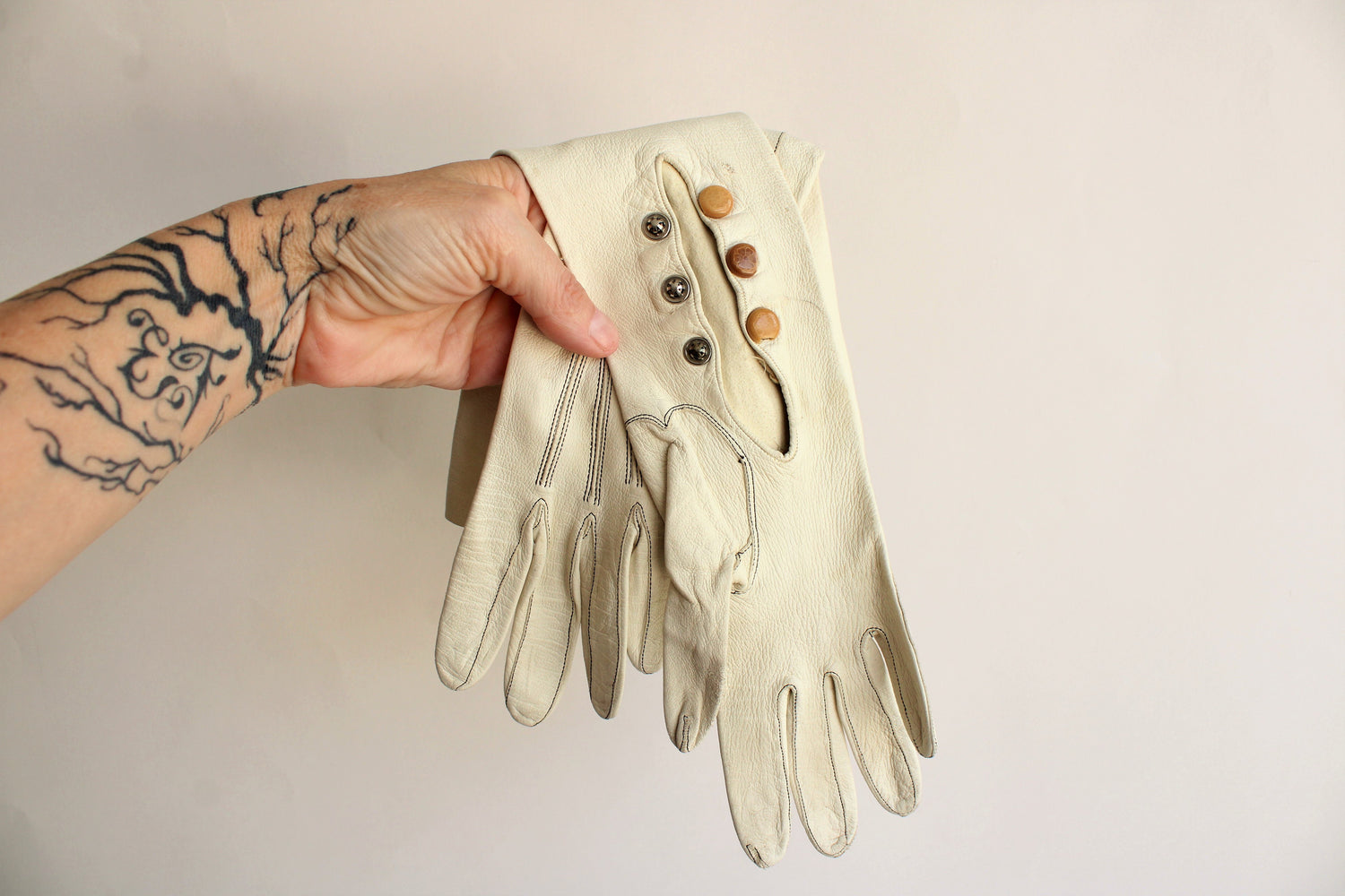 Vintage Early 1900s Ivory Kid Leather Gloves Elbow Length