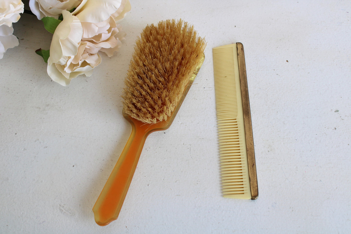 Vintage 1950s Lucite Brush and Comb Set