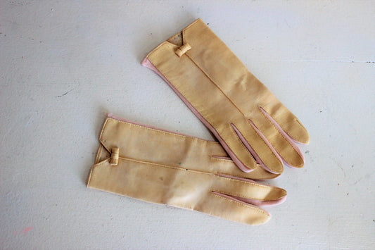 Vintage 1950s 1960s Leather Gloves