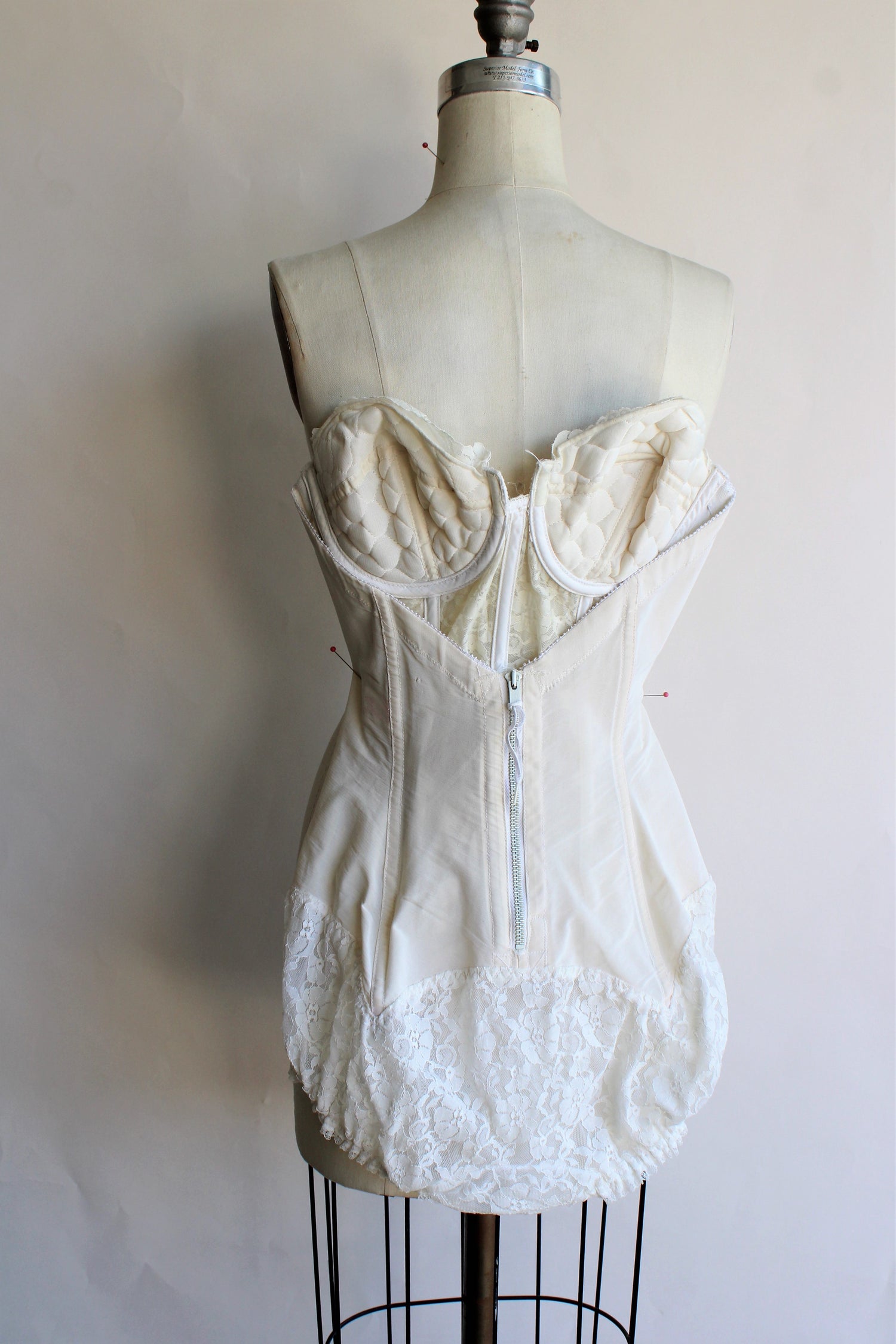 1950S White Cotton Girdle For Sale at 1stDibs