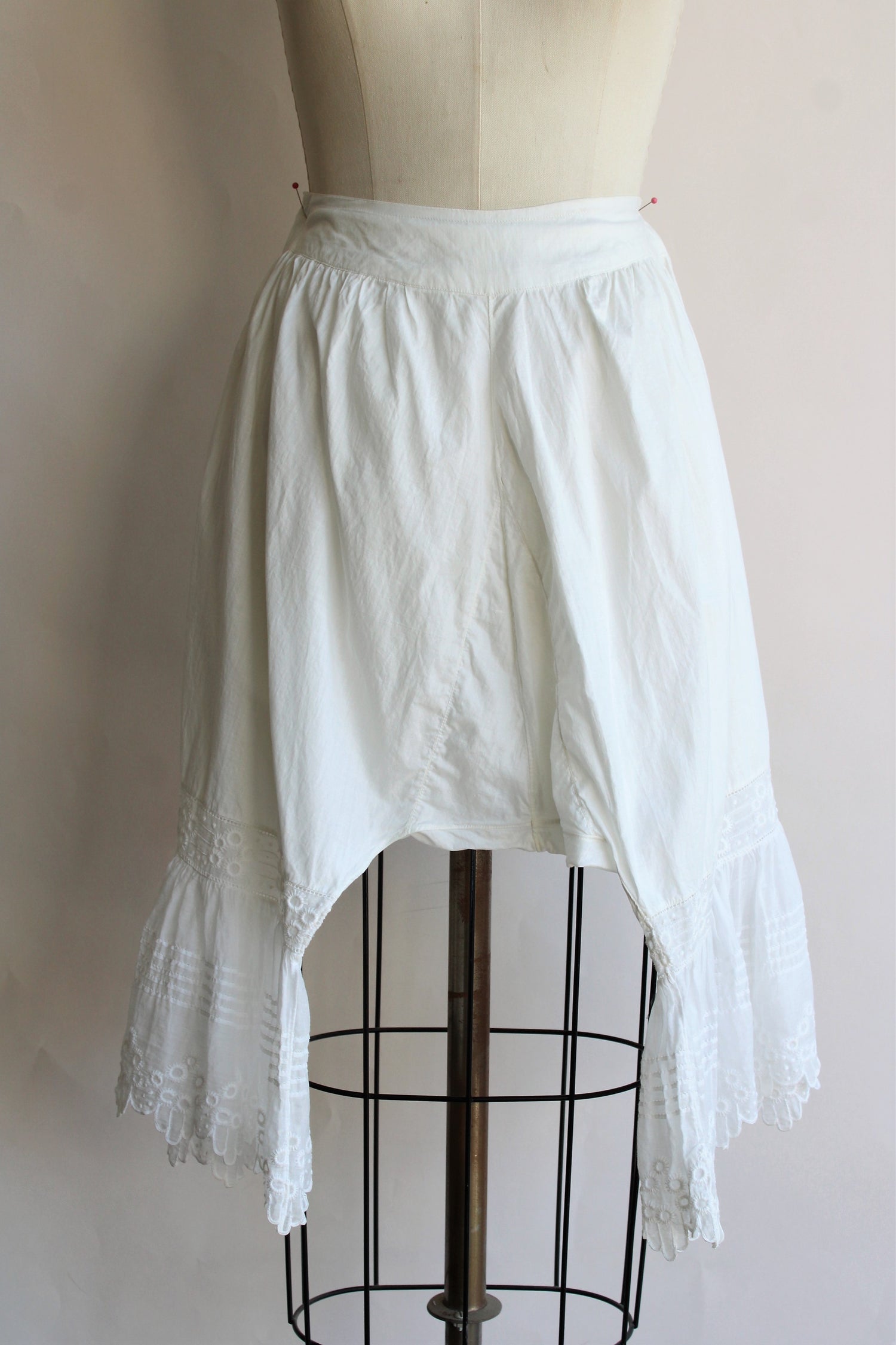 Antique Victorian White Cotton Bloomers