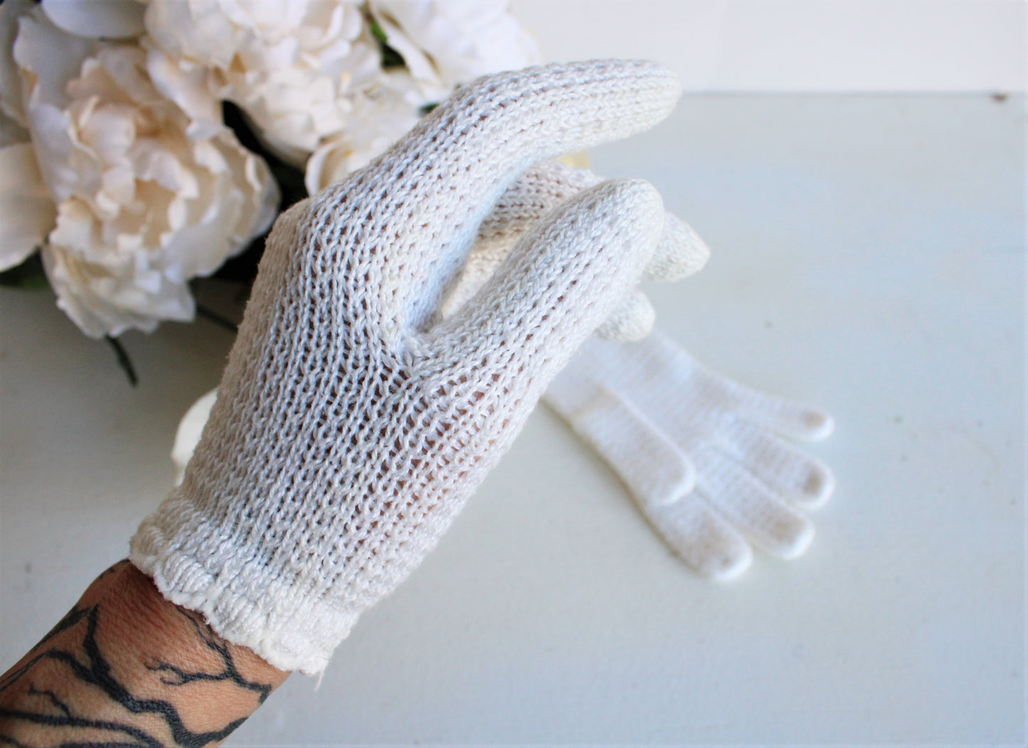 Vintage 1960s Winter White Knit Or Crochet Gloves