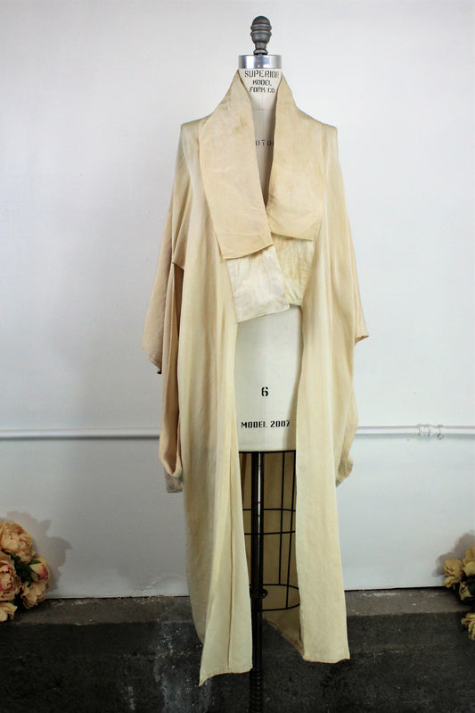 Vintage Kimono Hollywood Costume from the 1940s 1950s