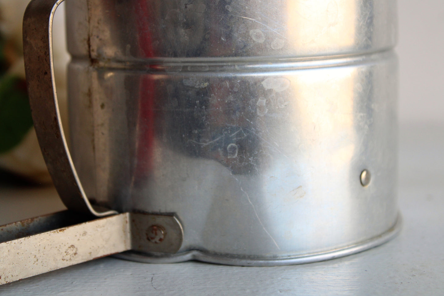 Vintage 1930s 1940s HandiSift Flour Sifter
