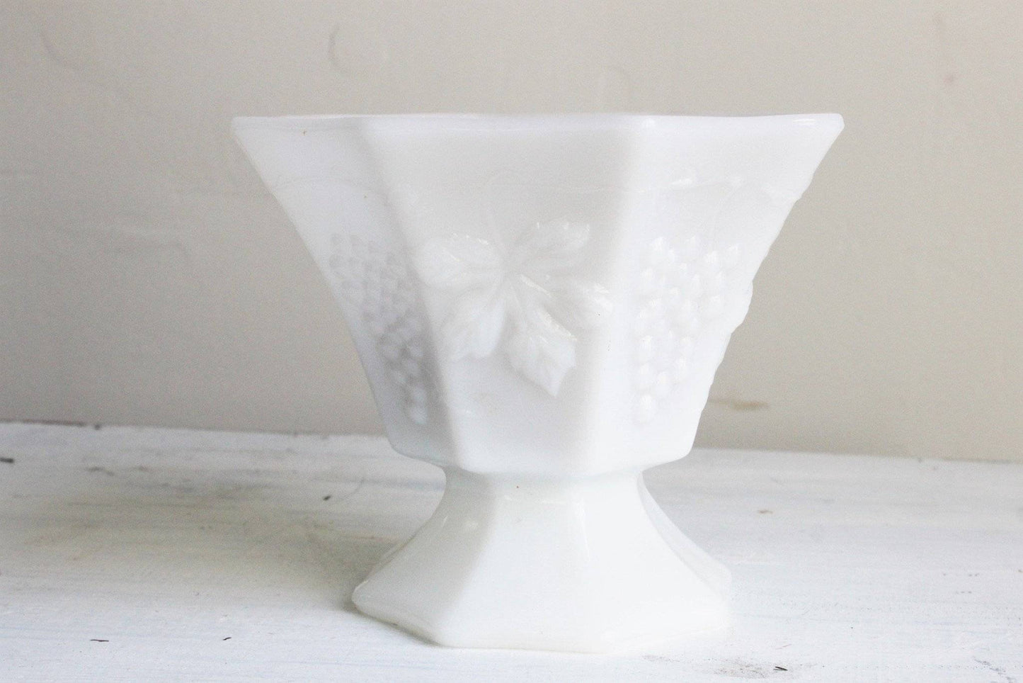 Vintage Mid Century Milk Glass Candy Dish,Grapevine Milkglass-Mint Chips Vintage Home Goods-Bridal,Candy Dish,Collectible,Decor,Grapeleaf,Grapevine,Milk Glass,Milkglass,Trinket Dish,Vintage,Wedding,White