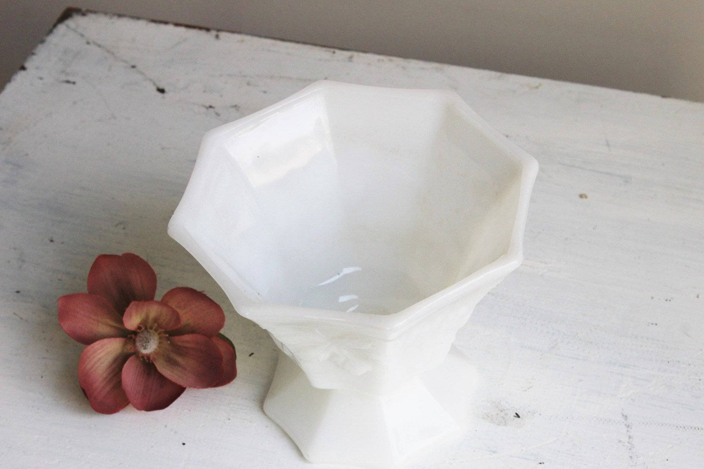 Vintage Mid Century Milk Glass Candy Dish,Grapevine Milkglass-Mint Chips Vintage Home Goods-Bridal,Candy Dish,Collectible,Decor,Grapeleaf,Grapevine,Milk Glass,Milkglass,Trinket Dish,Vintage,Wedding,White