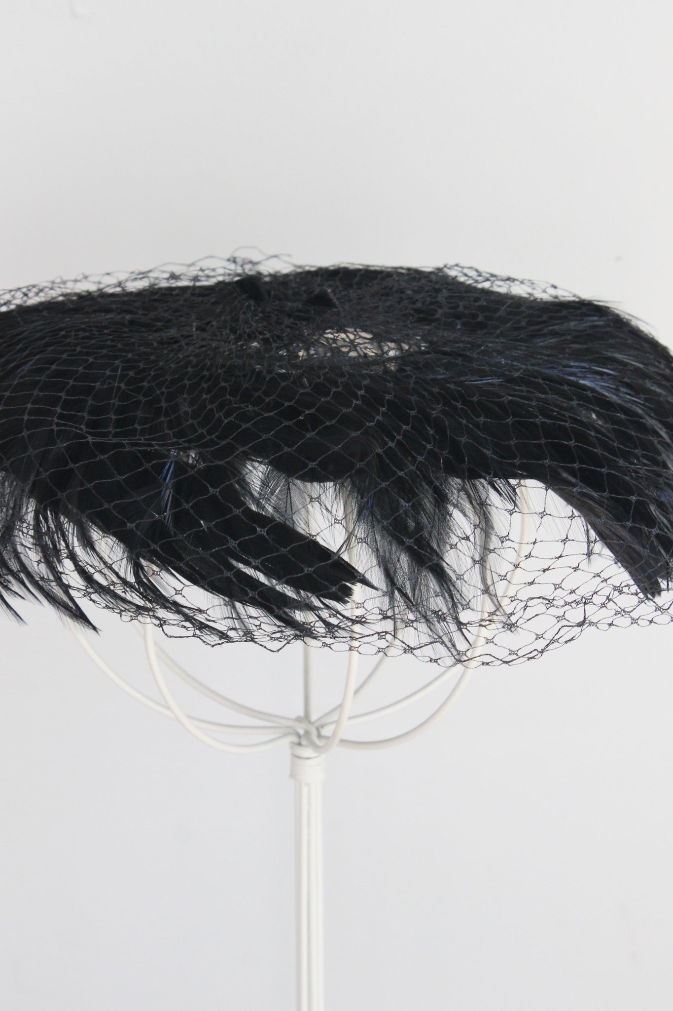 Vintage 1940s Black Feather Tilt Hat