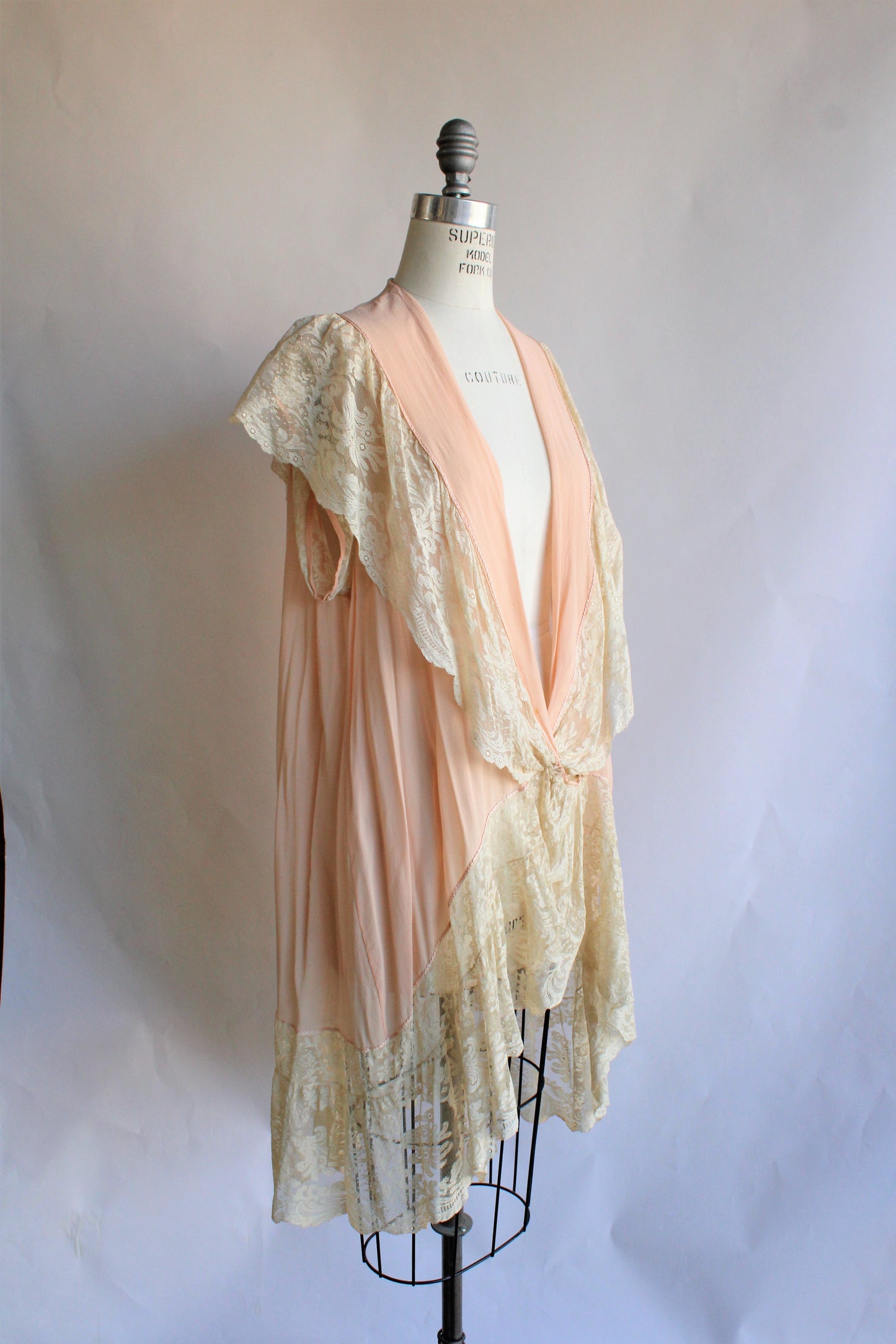 Vintage 1920s Silk Chiffon and Lace Boudoir Jacket
