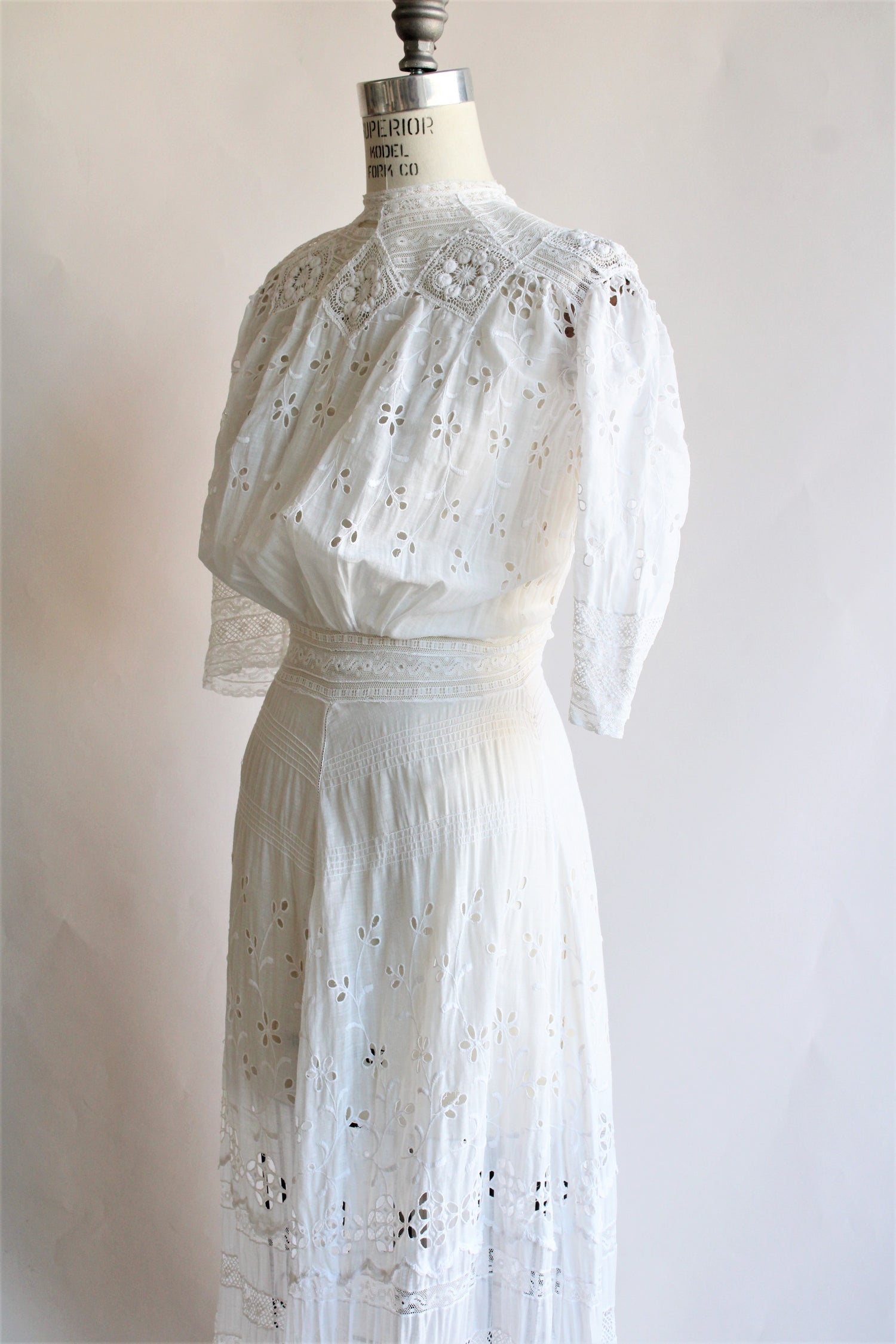 Vintage Antique 1900s Edwardian White Dress