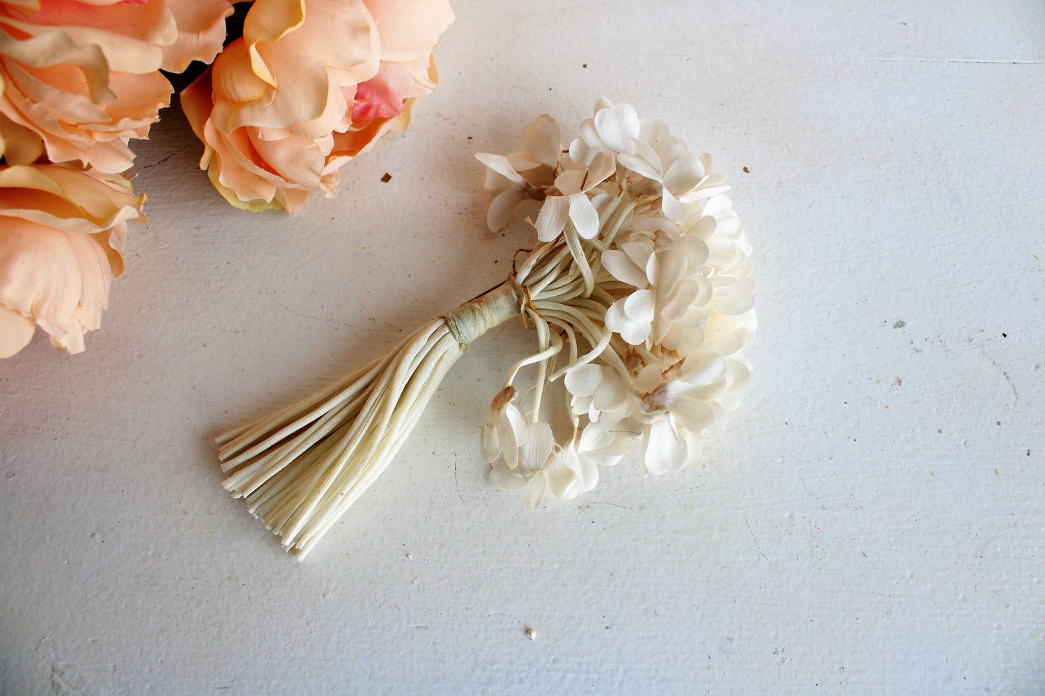 Vintage 1940s Winter White Millinery Flower Pin