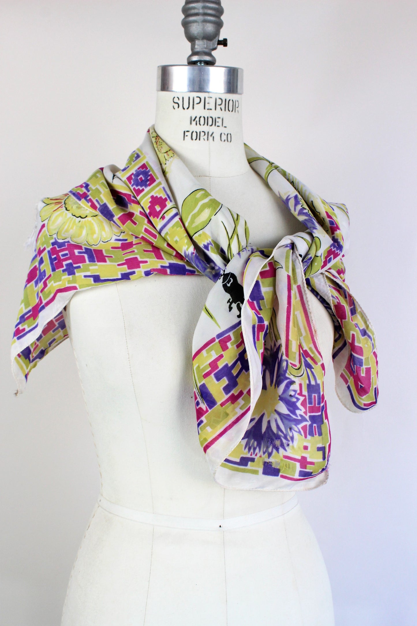 Vintage 1940s Novelty Print Collectible Scarf